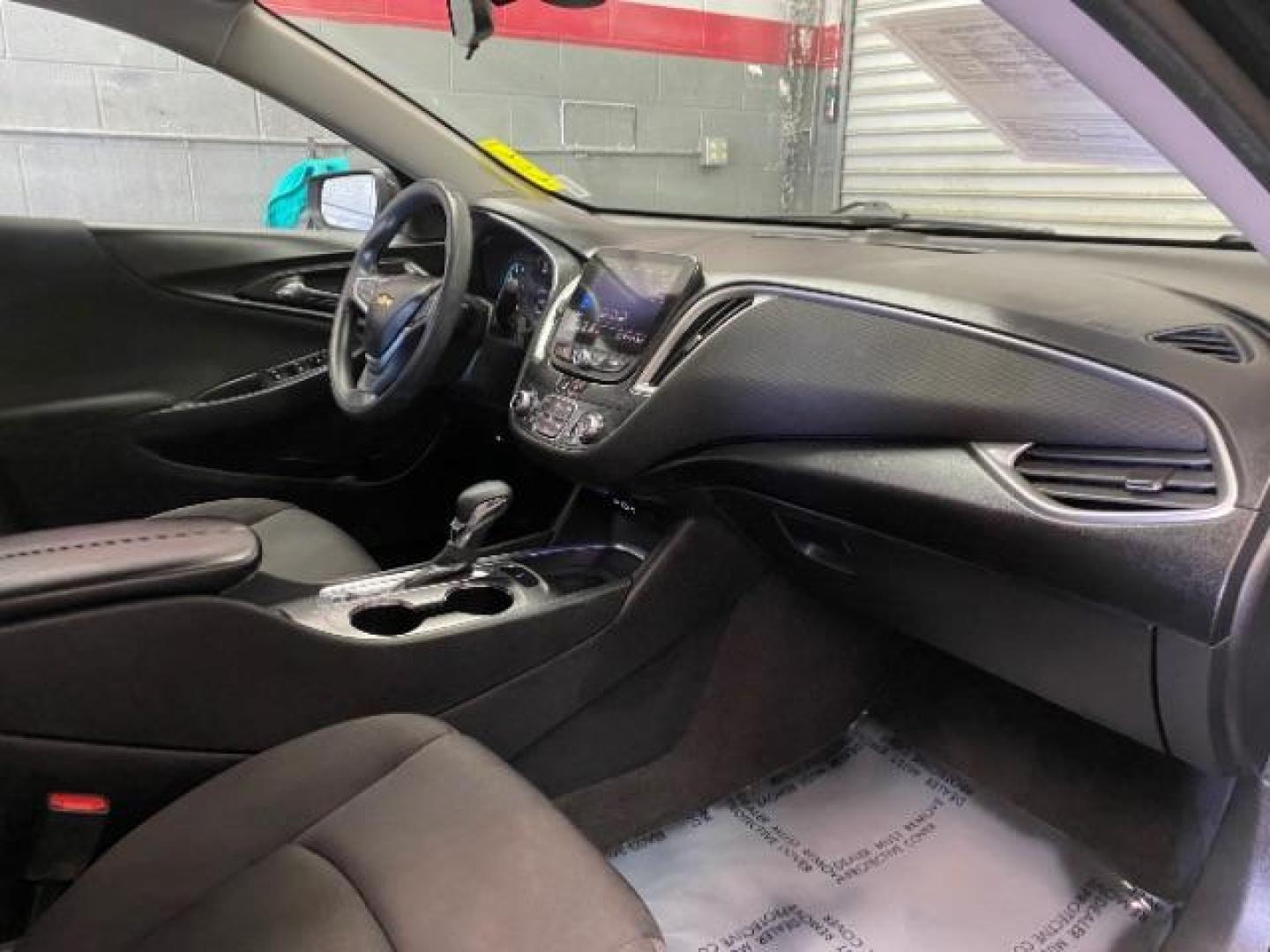 2022 BLACK Chevrolet Malibu (1G1ZD5ST3NF) with an 4-Cyl Turbo 1.5 Liter engine, Automatic CVT transmission, located at 412 Auto Vista Drive, Palmdale, 93551, (661) 945-0620, 34.592636, -118.136681 - Photo#28
