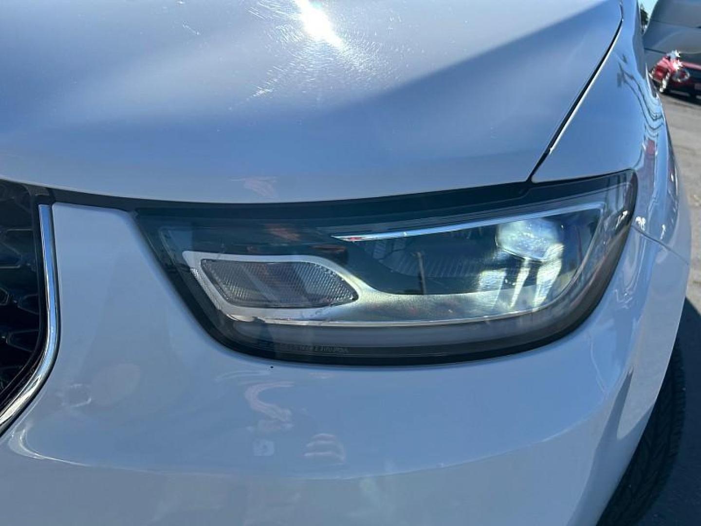 2022 WHITE Chrysler Pacifica (2C4RC1BG5NR) with an V6 3.6 Liter engine, Automatic 9-Spd transmission, located at 412 Auto Vista Drive, Palmdale, 93551, (661) 945-0620, 34.592636, -118.136681 - Photo#9
