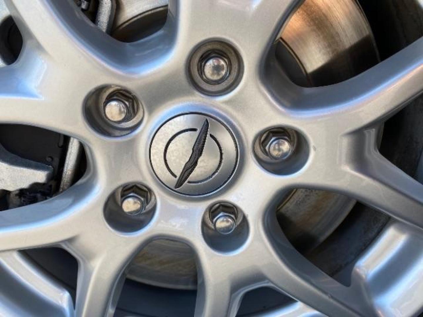2022 WHITE Chrysler Pacifica (2C4RC1BG2NR) with an V6 3.6 Liter engine, Automatic 9-Spd transmission, located at 412 Auto Vista Drive, Palmdale, 93551, (661) 945-0620, 34.592636, -118.136681 - Photo#14