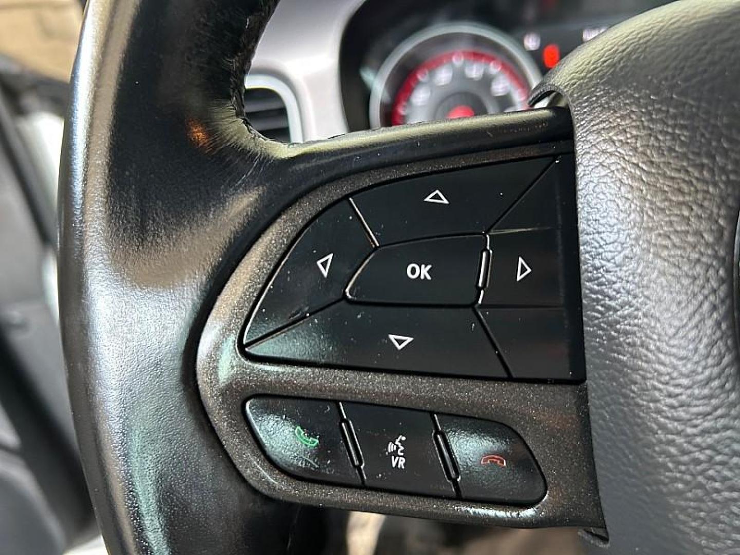 2022 WHITE Dodge Charger (2C3CDXBG9NH) with an V6 3.6 Liter engine, Automatic 8-Spd w/AutoStick transmission, located at 412 Auto Vista Drive, Palmdale, 93551, (661) 945-0620, 34.592636, -118.136681 - Photo#5
