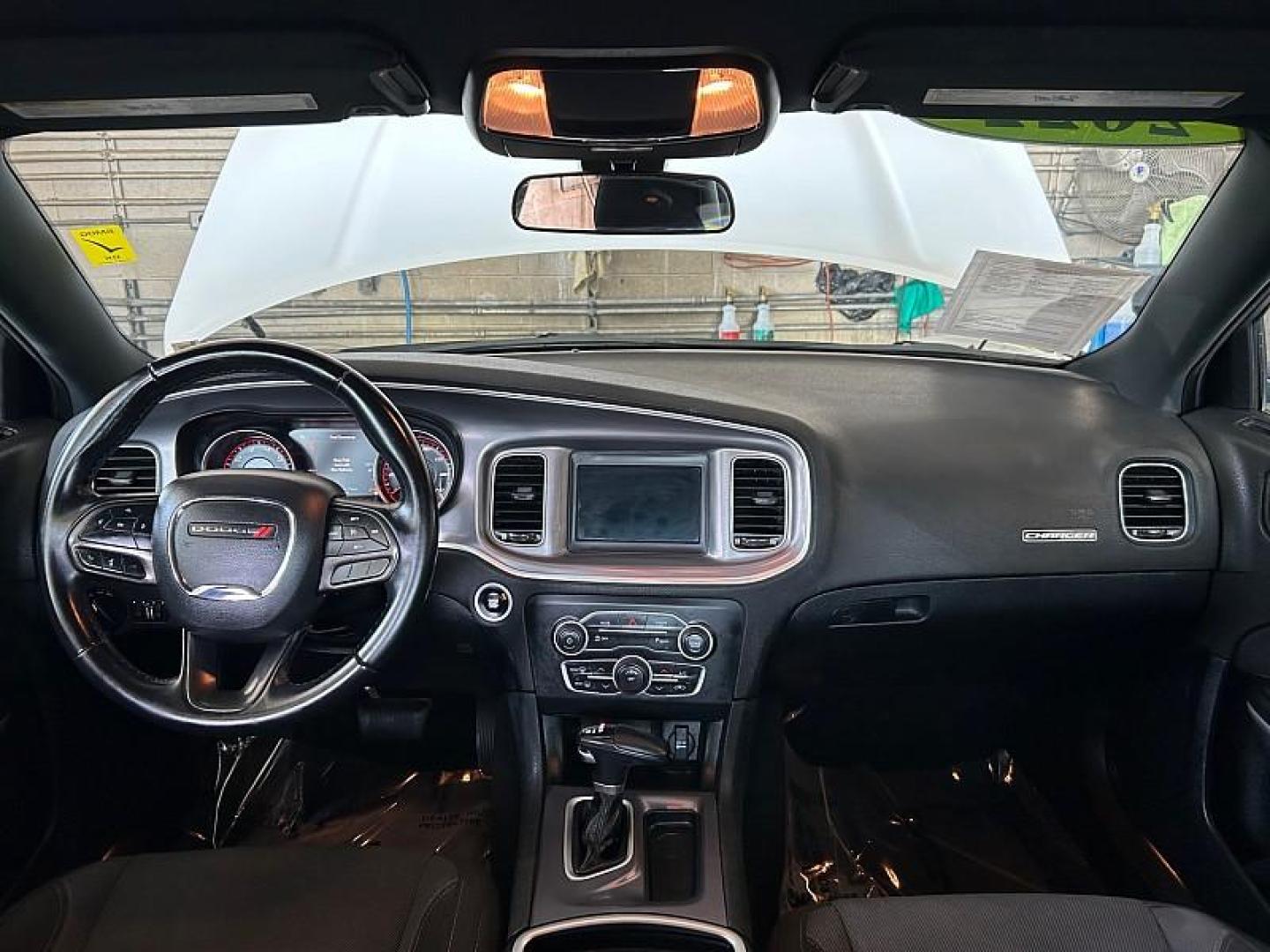 2022 WHITE Dodge Charger (2C3CDXBG9NH) with an V6 3.6 Liter engine, Automatic 8-Spd w/AutoStick transmission, located at 412 Auto Vista Drive, Palmdale, 93551, (661) 945-0620, 34.592636, -118.136681 - Photo#12