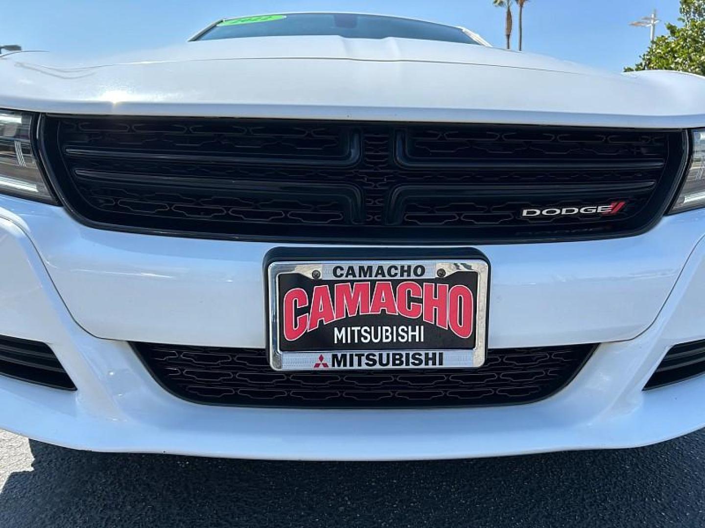 2022 WHITE Dodge Charger (2C3CDXBG9NH) with an V6 3.6 Liter engine, Automatic 8-Spd w/AutoStick transmission, located at 412 Auto Vista Drive, Palmdale, 93551, (661) 945-0620, 34.592636, -118.136681 - Photo#20