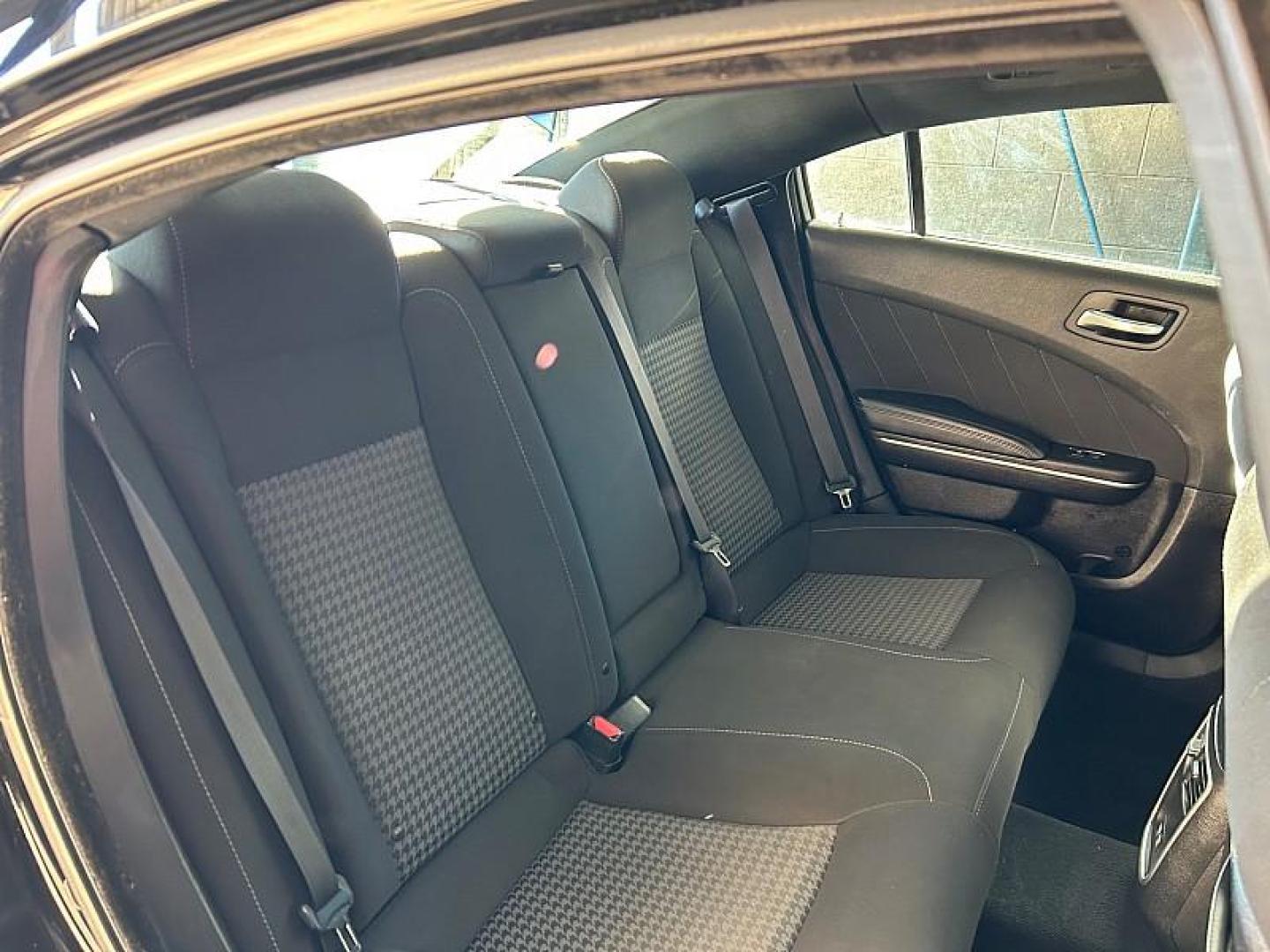 2022 BLACK Dodge Charger (2C3CDXHG8NH) with an V6 3.6 Liter engine, Automatic 8-Spd w/AutoStick transmission, located at 412 Auto Vista Drive, Palmdale, 93551, (661) 945-0620, 34.592636, -118.136681 - Photo#22