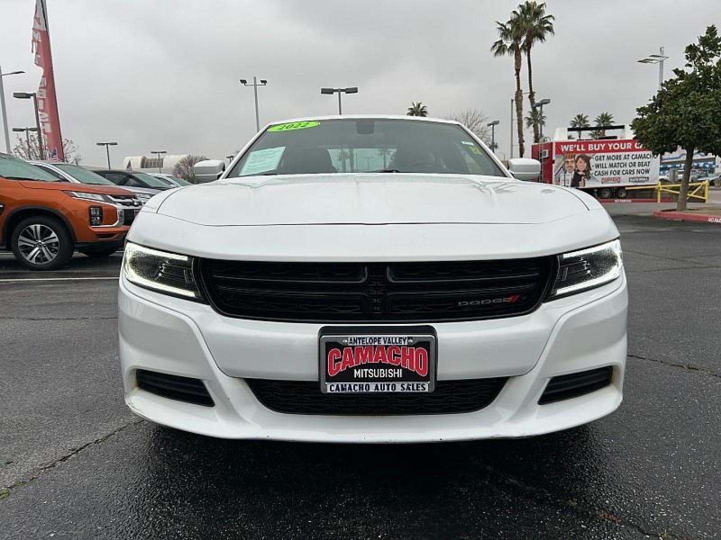 2022 WHITE Dodge Charger (2C3CDXBG5NH) with an V6 3.6 Liter engine, Automatic 8-Spd w/AutoStick transmission, located at 412 Auto Vista Drive, Palmdale, 93551, (661) 945-0620, 34.592636, -118.136681 - Photo#7