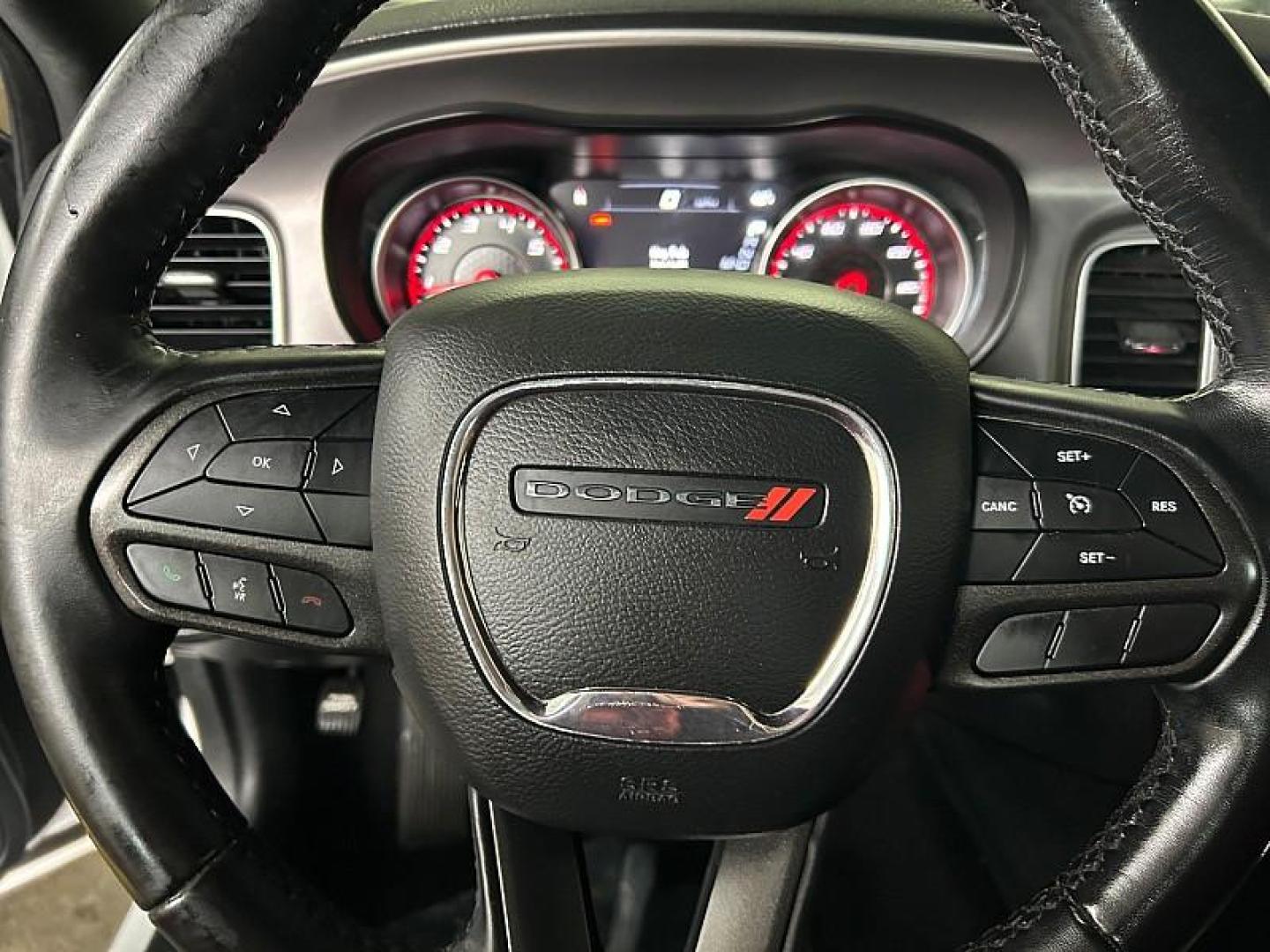 2022 WHITE Dodge Charger (2C3CDXBG5NH) with an V6 3.6 Liter engine, Automatic 8-Spd w/AutoStick transmission, located at 412 Auto Vista Drive, Palmdale, 93551, (661) 945-0620, 34.592636, -118.136681 - Photo#25