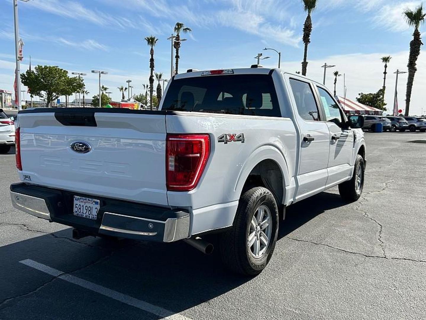 2022 WHITE Ford F-150 4WD (1FTFW1E56NK) , Automatic 10-Spd transmission, located at 412 Auto Vista Drive, Palmdale, 93551, (661) 945-0620, 34.592636, -118.136681 - Photo#6