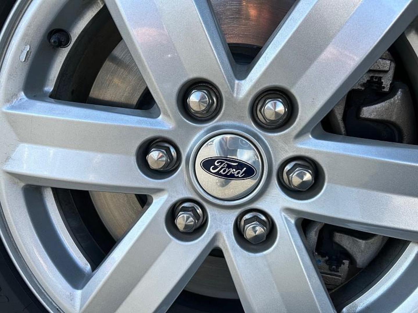 2022 WHITE Ford F-150 4WD (1FTFW1E56NK) , Automatic 10-Spd transmission, located at 412 Auto Vista Drive, Palmdale, 93551, (661) 945-0620, 34.592636, -118.136681 - Photo#8