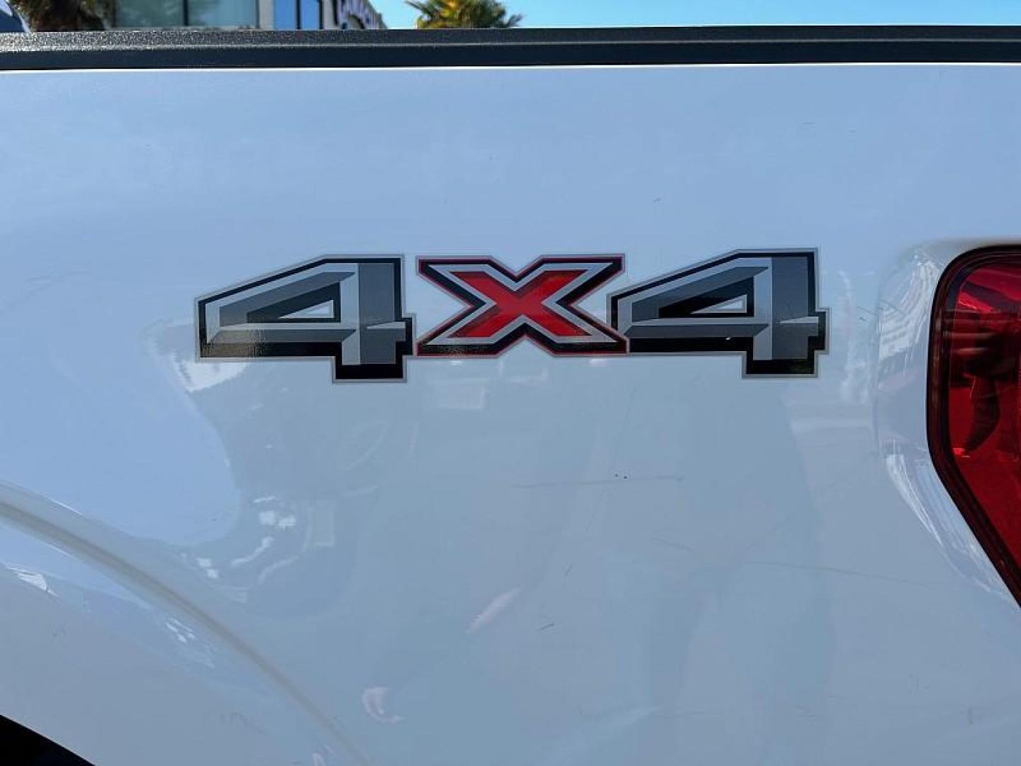 2022 WHITE Ford F-150 4WD (1FTFW1E56NK) , Automatic 10-Spd transmission, located at 412 Auto Vista Drive, Palmdale, 93551, (661) 945-0620, 34.592636, -118.136681 - Photo#13