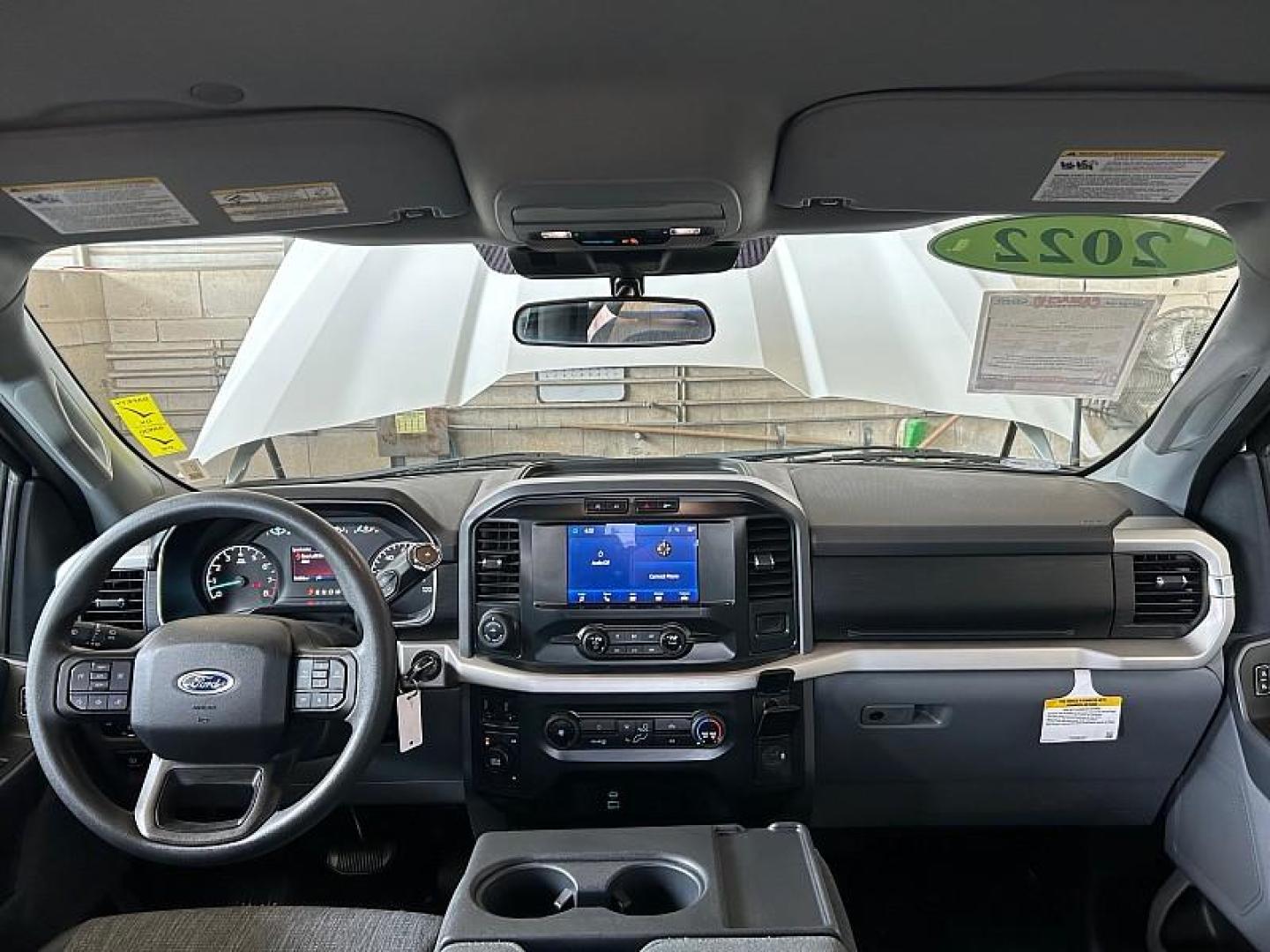 2022 WHITE Ford F-150 4WD (1FTFW1E56NK) , Automatic 10-Spd transmission, located at 412 Auto Vista Drive, Palmdale, 93551, (661) 945-0620, 34.592636, -118.136681 - Photo#18