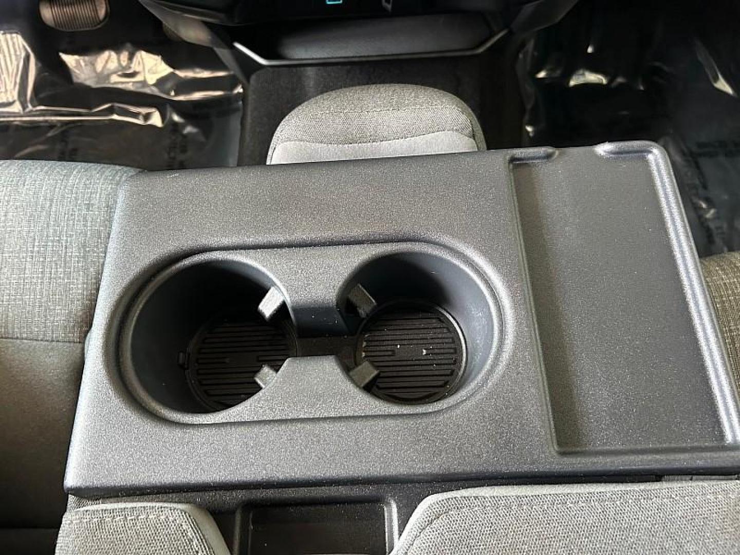 2022 WHITE Ford F-150 4WD (1FTFW1E56NK) , Automatic 10-Spd transmission, located at 412 Auto Vista Drive, Palmdale, 93551, (661) 945-0620, 34.592636, -118.136681 - Photo#22