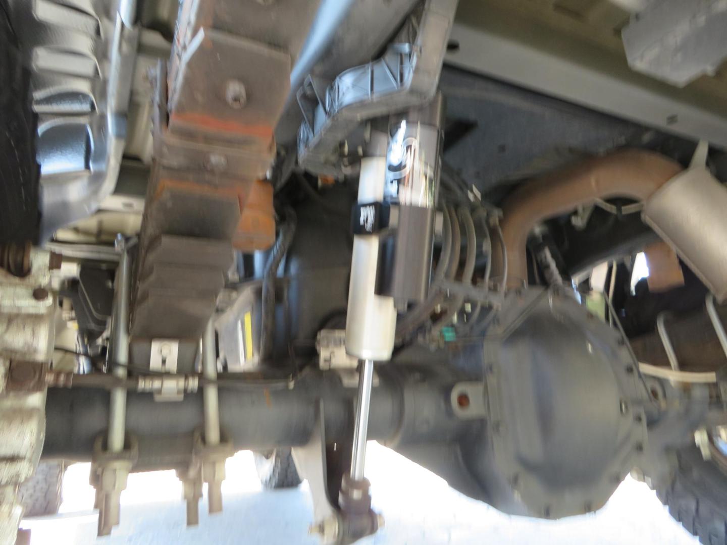 2022 SILVER /BLACK Ford F-250 SD Lariat Crew Cab 4WD (1FT8W2BT6NE) with an 6.7L V8 OHV 16V DIESEL engine, 6A transmission, located at 2630 Grass Valley Highway, Auburn, CA, 95603, (530) 508-5100, 38.937893, -121.095482 - Dont miss this F-250 sitting on a Carli Back Country suspension system, Fox remote reservoir shocks, Radius arms, Deaver rear springs, Torsion sway bar, upper and lower stabilizers, 37" Toyo RT Trail tires, 17" Innov8 G500 wheels, Baja Designs Fog light kit, Diamondback bedcover, Bed Molle panels, - Photo#13