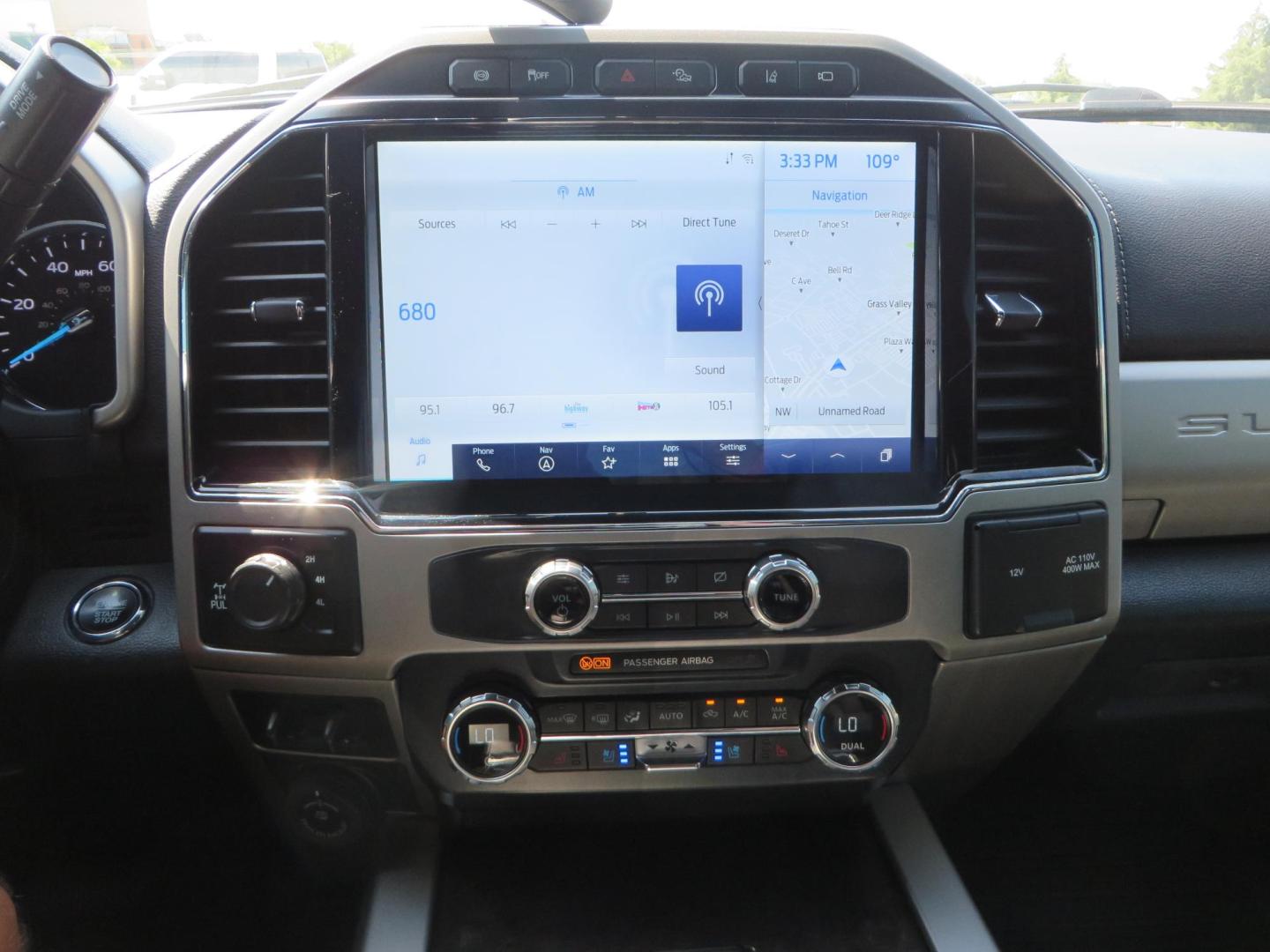2022 SILVER /BLACK Ford F-250 SD Lariat Crew Cab 4WD (1FT8W2BT6NE) with an 6.7L V8 OHV 16V DIESEL engine, 6A transmission, located at 2630 Grass Valley Highway, Auburn, CA, 95603, (530) 508-5100, 38.937893, -121.095482 - Dont miss this F-250 sitting on a Carli Back Country suspension system, Fox remote reservoir shocks, Radius arms, Deaver rear springs, Torsion sway bar, upper and lower stabilizers, 37" Toyo RT Trail tires, 17" Innov8 G500 wheels, Baja Designs Fog light kit, Diamondback bedcover, Bed Molle panels, - Photo#34
