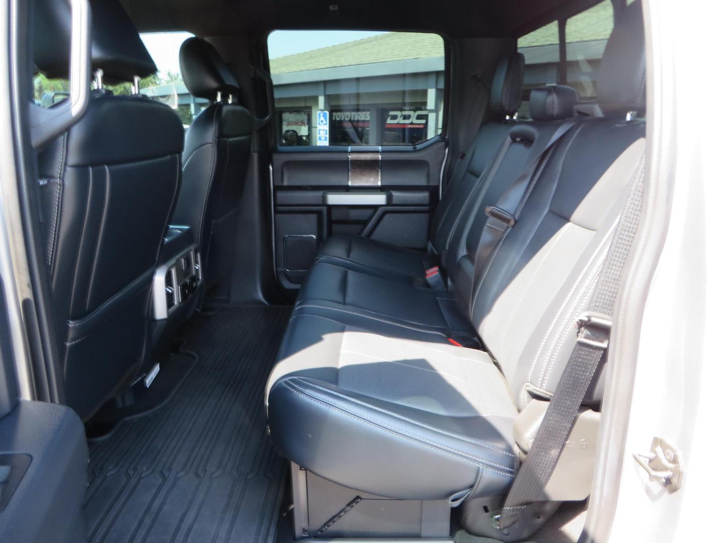 2022 SILVER /BLACK Ford F-250 SD Lariat Crew Cab 4WD (1FT8W2BT6NE) with an 6.7L V8 OHV 16V DIESEL engine, 6A transmission, located at 2630 Grass Valley Highway, Auburn, CA, 95603, (530) 508-5100, 38.937893, -121.095482 - Dont miss this F-250 sitting on a Carli Back Country suspension system, Fox remote reservoir shocks, Radius arms, Deaver rear springs, Torsion sway bar, upper and lower stabilizers, 37" Toyo RT Trail tires, 17" Innov8 G500 wheels, Baja Designs Fog light kit, Diamondback bedcover, Bed Molle panels, - Photo#55