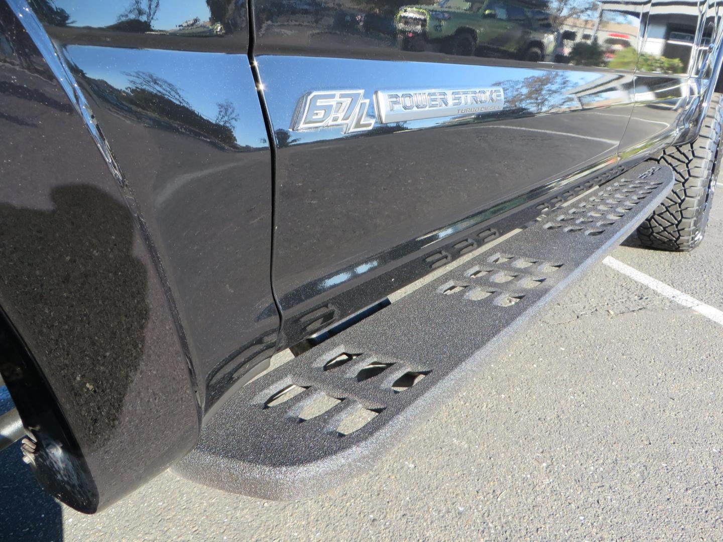 2022 BLACK /BLACK Ford F-250 SD Platinum Tremor Crew Cab Short Bed 4WD (1FT8W2BT2NE) with an 6.7L V8 OHV 16V DIESEL engine, 10 speed transmission, located at 2630 Grass Valley Highway, Auburn, CA, 95603, (530) 508-5100, 38.937893, -121.095482 - Features - BDS 4" Radius arm suspension system, Fox 2.0 shocks, Dual Fox steering stabilizers, 37" Nitto Ridge Grappler tires, 20" Fuel Rebel wheels, Airlift air bags, Airlift wireless 1 compressor, and window tint. - Photo#14