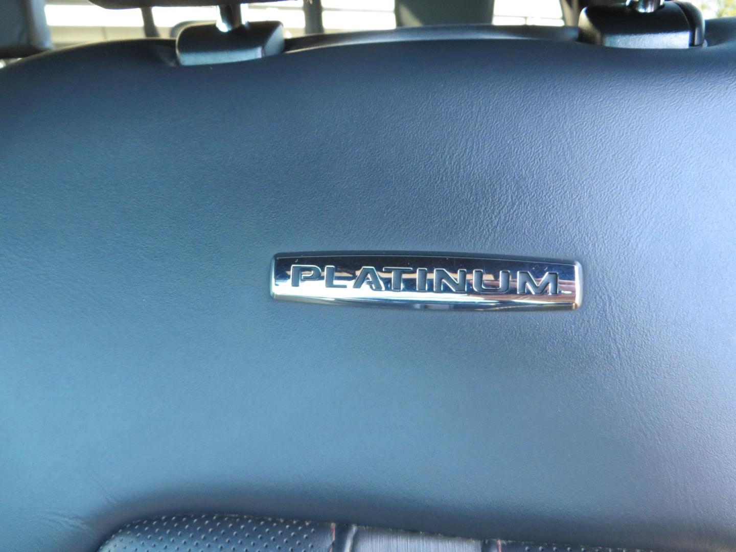 2022 BLACK /BLACK Ford F-250 SD Platinum Tremor Crew Cab Short Bed 4WD (1FT8W2BT2NE) with an 6.7L V8 OHV 16V DIESEL engine, 10 speed transmission, located at 2630 Grass Valley Highway, Auburn, CA, 95603, (530) 508-5100, 38.937893, -121.095482 - Features - BDS 4" Radius arm suspension system, Fox 2.0 shocks, Dual Fox steering stabilizers, 37" Nitto Ridge Grappler tires, 20" Fuel Rebel wheels, Airlift air bags, Airlift wireless 1 compressor, and window tint. - Photo#28