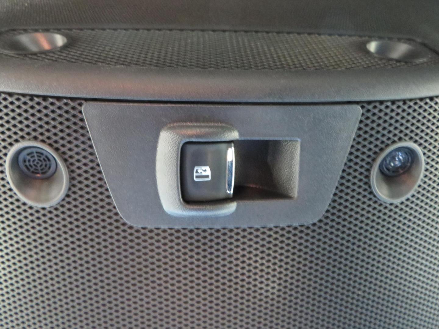 2022 BLACK /BLACK Ford F-250 SD Platinum Tremor Crew Cab Short Bed 4WD (1FT8W2BT2NE) with an 6.7L V8 OHV 16V DIESEL engine, 10 speed transmission, located at 2630 Grass Valley Highway, Auburn, CA, 95603, (530) 508-5100, 38.937893, -121.095482 - Features - BDS 4" Radius arm suspension system, Fox 2.0 shocks, Dual Fox steering stabilizers, 37" Nitto Ridge Grappler tires, 20" Fuel Rebel wheels, Airlift air bags, Airlift wireless 1 compressor, and window tint. - Photo#32