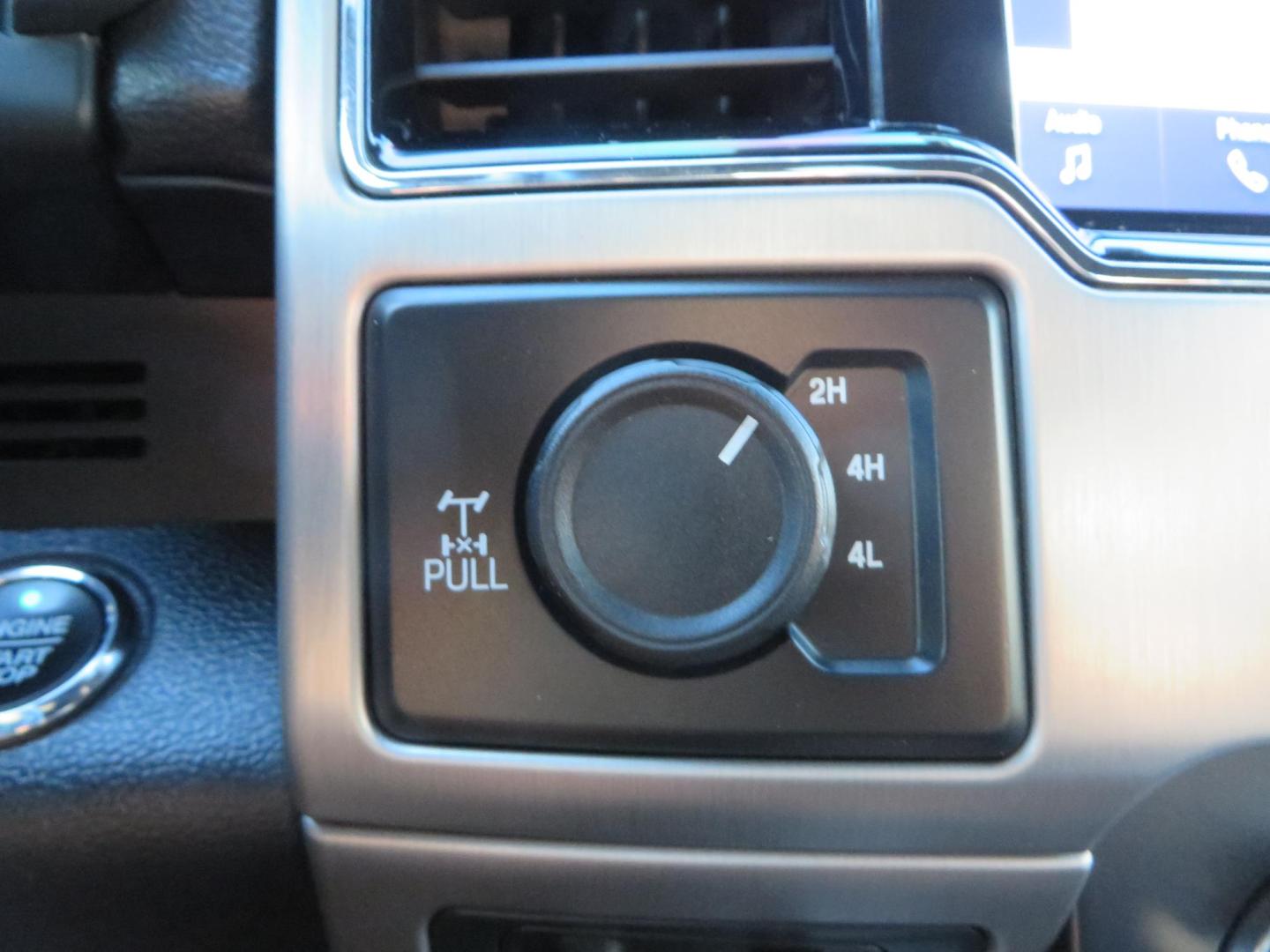 2022 BLACK /BLACK Ford F-250 SD Platinum Tremor Crew Cab Short Bed 4WD (1FT8W2BT2NE) with an 6.7L V8 OHV 16V DIESEL engine, 10 speed transmission, located at 2630 Grass Valley Highway, Auburn, CA, 95603, (530) 508-5100, 38.937893, -121.095482 - Features - BDS 4" Radius arm suspension system, Fox 2.0 shocks, Dual Fox steering stabilizers, 37" Nitto Ridge Grappler tires, 20" Fuel Rebel wheels, Airlift air bags, Airlift wireless 1 compressor, and window tint. - Photo#42