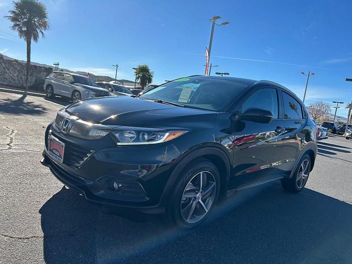 2022 BLACK Honda HR-V (3CZRU5H77NM) with an 4-Cyl i-VTEC 1.8 Liter engine, Automatic CVT w/Sport Mode transmission, located at 412 Auto Vista Drive, Palmdale, 93551, (661) 945-0620, 34.592636, -118.136681 - Photo#10