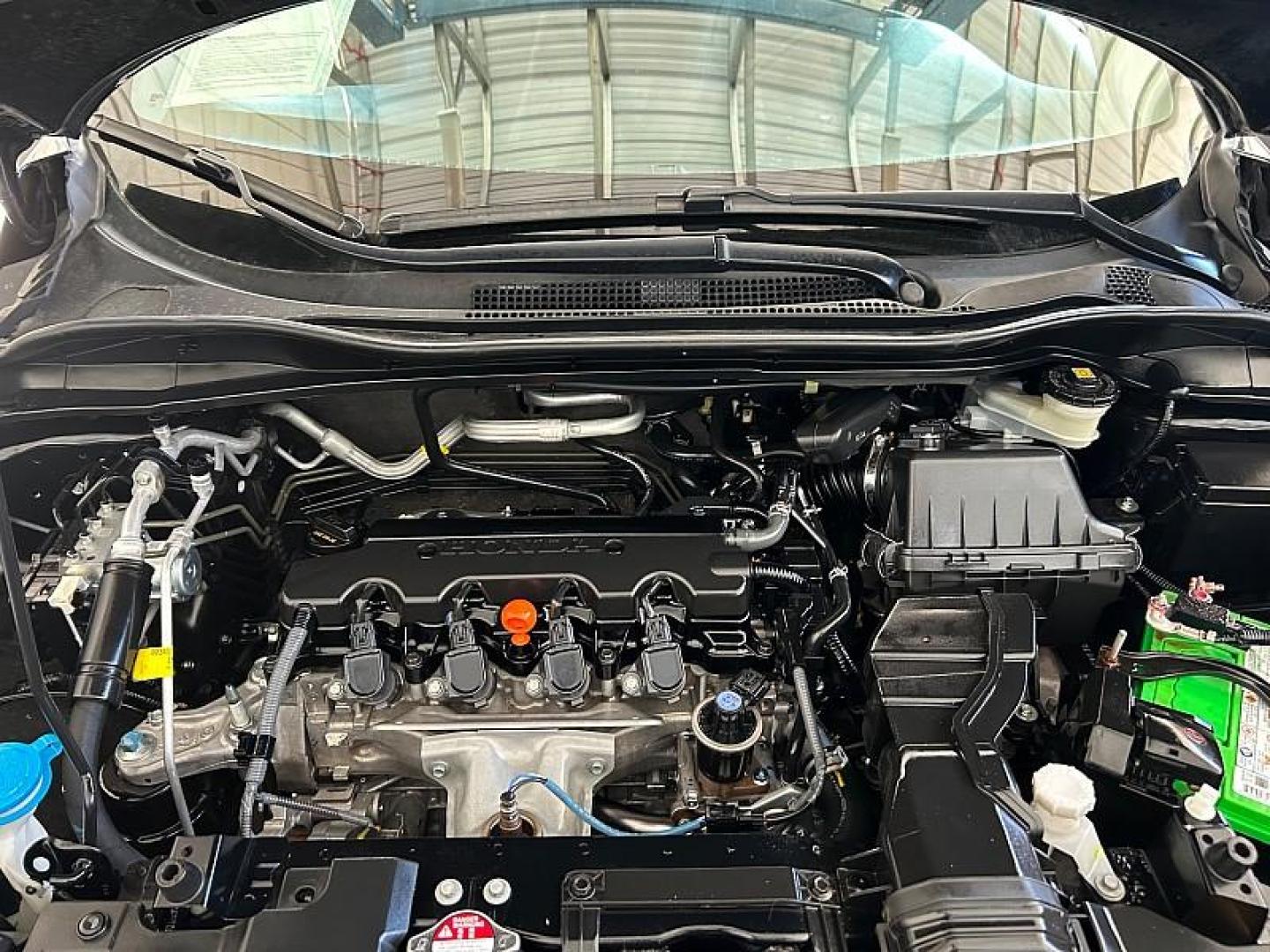 2022 BLACK Honda HR-V (3CZRU5H77NM) with an 4-Cyl i-VTEC 1.8 Liter engine, Automatic CVT w/Sport Mode transmission, located at 412 Auto Vista Drive, Palmdale, 93551, (661) 945-0620, 34.592636, -118.136681 - Photo#29