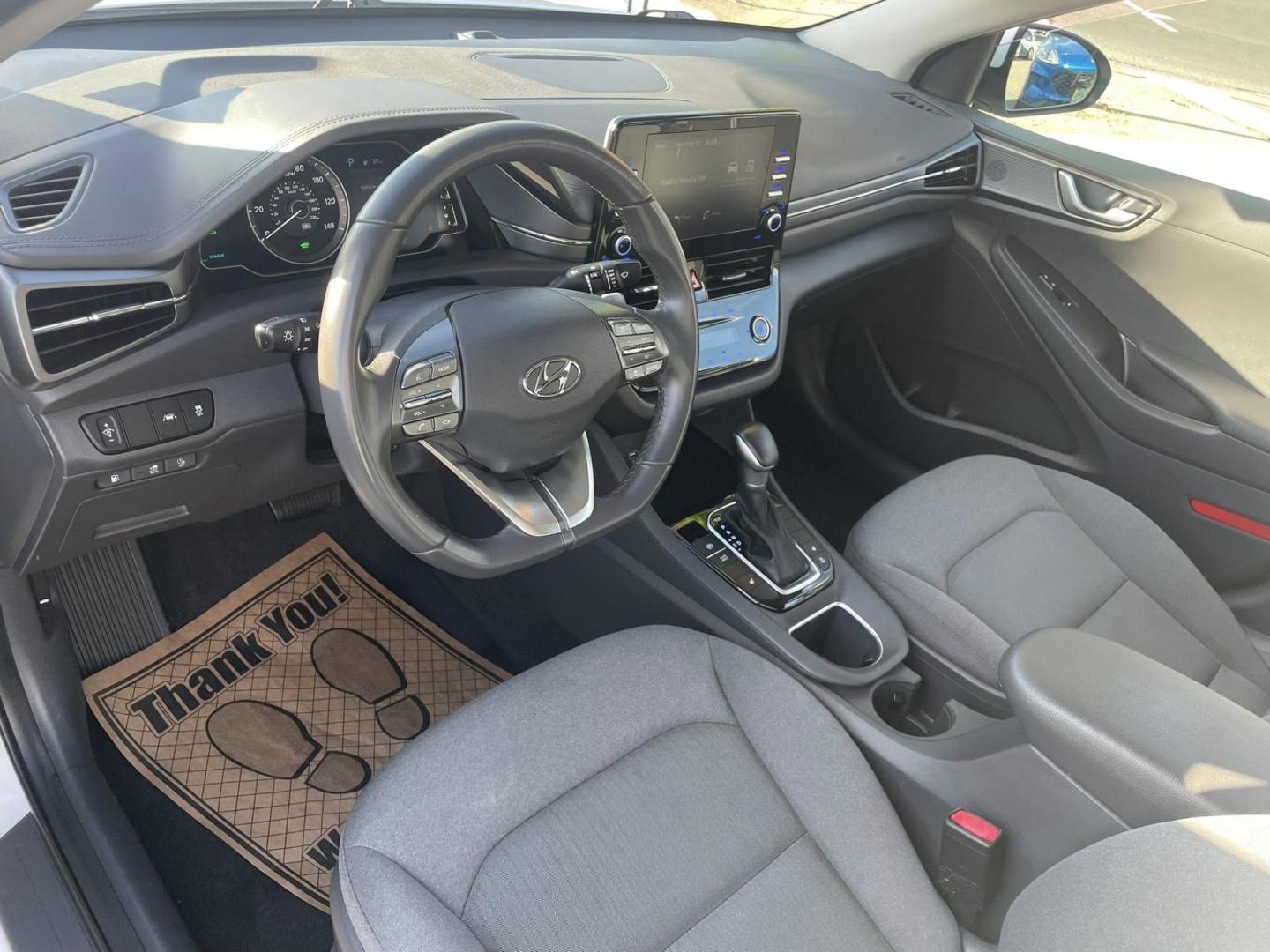 2022 Hyundai Ioniq Plug-In Hybrid SE (KMHC65LD1NU) with an 1.6L L4 DOHC 16V HYBRID engine, 6A transmission, located at 744 E Miner Ave, Stockton, CA, 95202, (209) 944-5770, 37.956863, -121.282082 - PLUS TAXES AND FEES NO CHARGER AVAILABLE - Photo#9