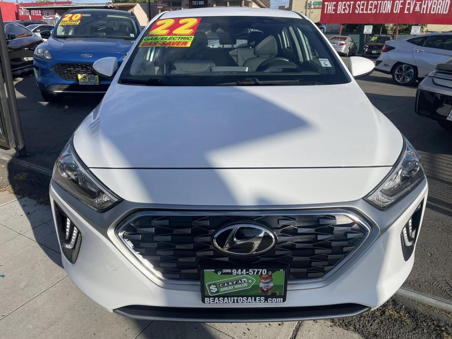 2022 Hyundai Ioniq Plug-In Hybrid SE (KMHC65LD1NU) with an 1.6L L4 DOHC 16V HYBRID engine, 6A transmission, located at 744 E Miner Ave, Stockton, CA, 95202, (209) 944-5770, 37.956863, -121.282082 - PLUS TAXES AND FEES NO CHARGER AVAILABLE - Photo#3