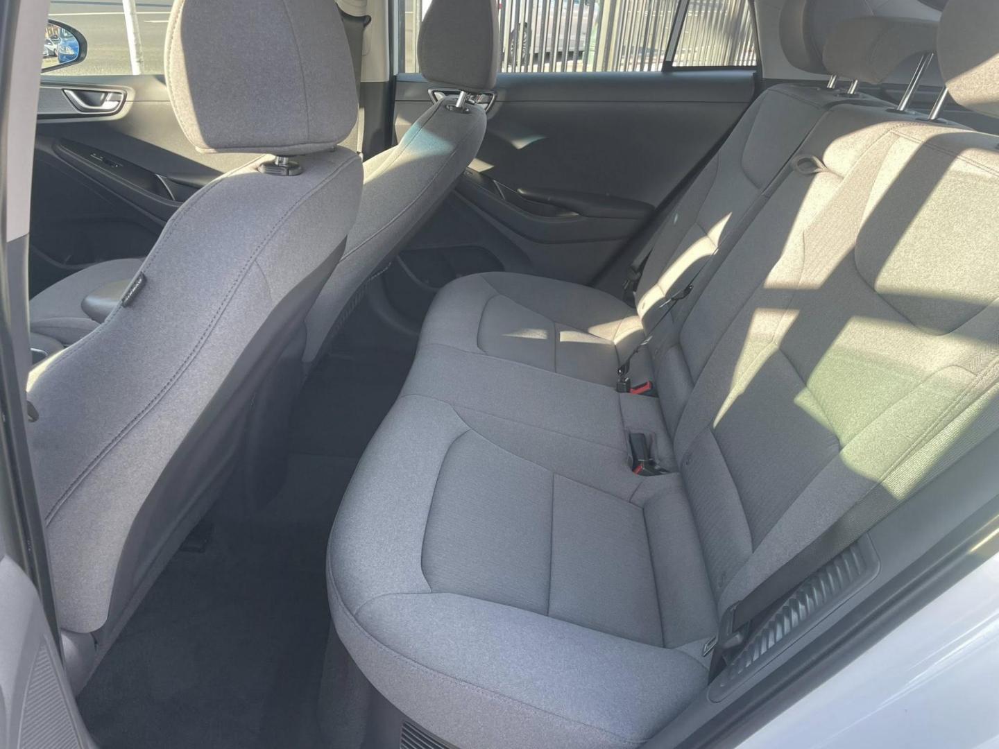 2022 Hyundai Ioniq Plug-In Hybrid SE (KMHC65LD1NU) with an 1.6L L4 DOHC 16V HYBRID engine, 6A transmission, located at 744 E Miner Ave, Stockton, CA, 95202, (209) 944-5770, 37.956863, -121.282082 - PLUS TAXES AND FEES NO CHARGER AVAILABLE - Photo#10