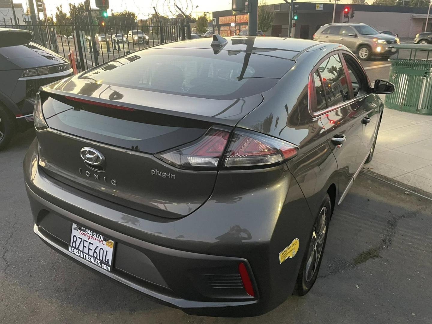 2022 Hyundai Ioniq Plug-In Hybrid SEL (KMHC75LD4NU) with an 1.6L L4 DOHC 16V HYBRID engine, 6A transmission, located at 744 E Miner Ave, Stockton, CA, 95202, (209) 944-5770, 37.956863, -121.282082 - PLUS TAXES AND FEES NO CHARGER AVAILABLE - Photo#7