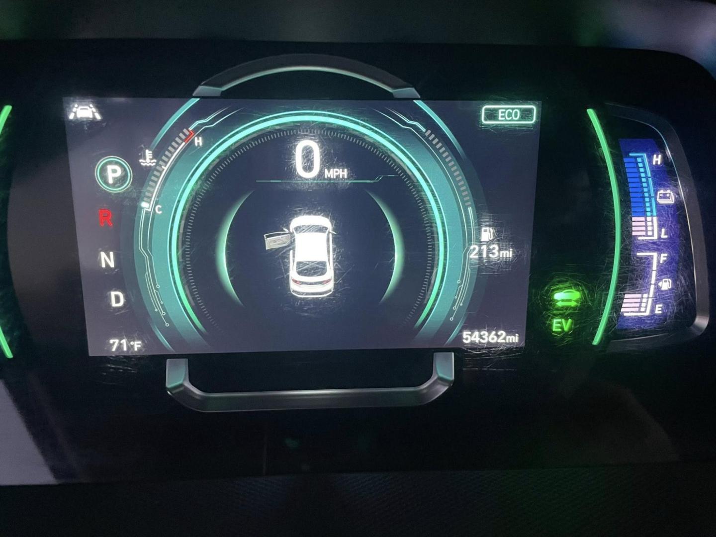 2022 Hyundai Ioniq Plug-In Hybrid SEL (KMHC75LD4NU) with an 1.6L L4 DOHC 16V HYBRID engine, 6A transmission, located at 744 E Miner Ave, Stockton, CA, 95202, (209) 944-5770, 37.956863, -121.282082 - PLUS TAXES AND FEES NO CHARGER AVAILABLE - Photo#9