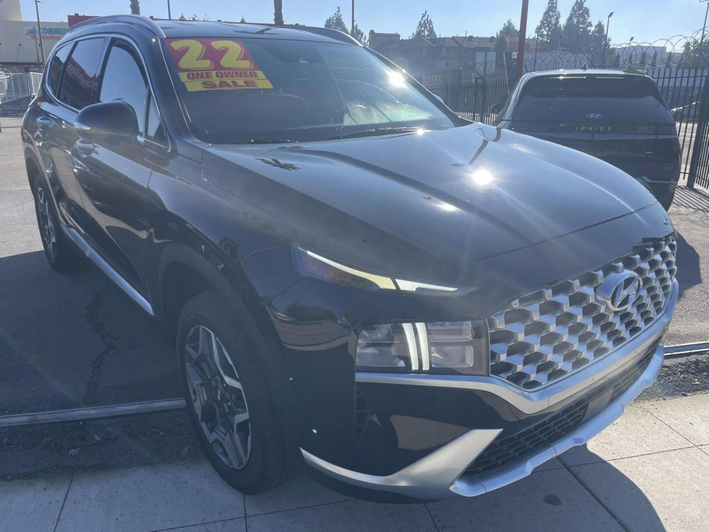 2022 Hyundai Santa Fe Plug-In Hybrid SEL (KM8S6DA21NU) with an 1.6L L4 DOHC 16V HYBRID engine, 6A transmission, located at 744 E Miner Ave, Stockton, CA, 95202, (209) 944-5770, 37.956863, -121.282082 - PLUS TAXES AND FEES - Photo#0