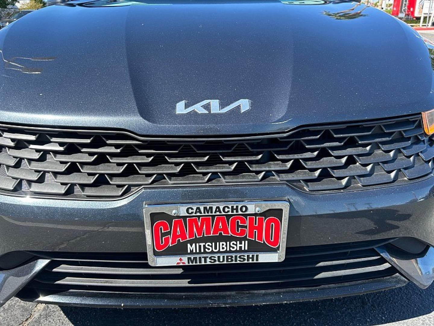 2022 GRAY Kia K5 (5XXG14J25NG) with an 4-Cyl Turbo 1.6 Liter engine, Automatic 8-Spd transmission, located at 412 Auto Vista Drive, Palmdale, 93551, (661) 945-0620, 34.592636, -118.136681- Photo#8
