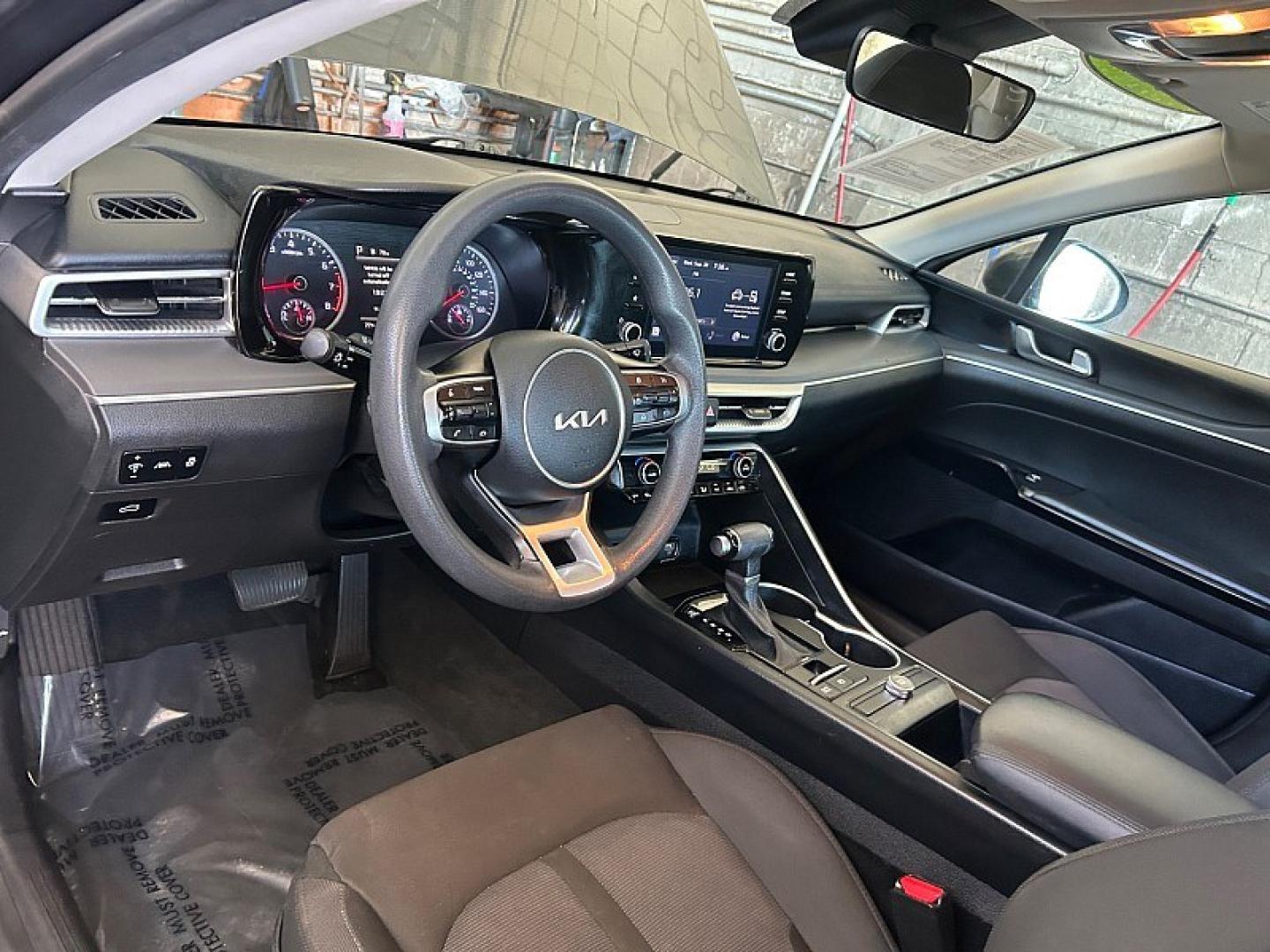 2022 GRAY Kia K5 (5XXG14J25NG) with an 4-Cyl Turbo 1.6 Liter engine, Automatic 8-Spd transmission, located at 412 Auto Vista Drive, Palmdale, 93551, (661) 945-0620, 34.592636, -118.136681- Photo#17