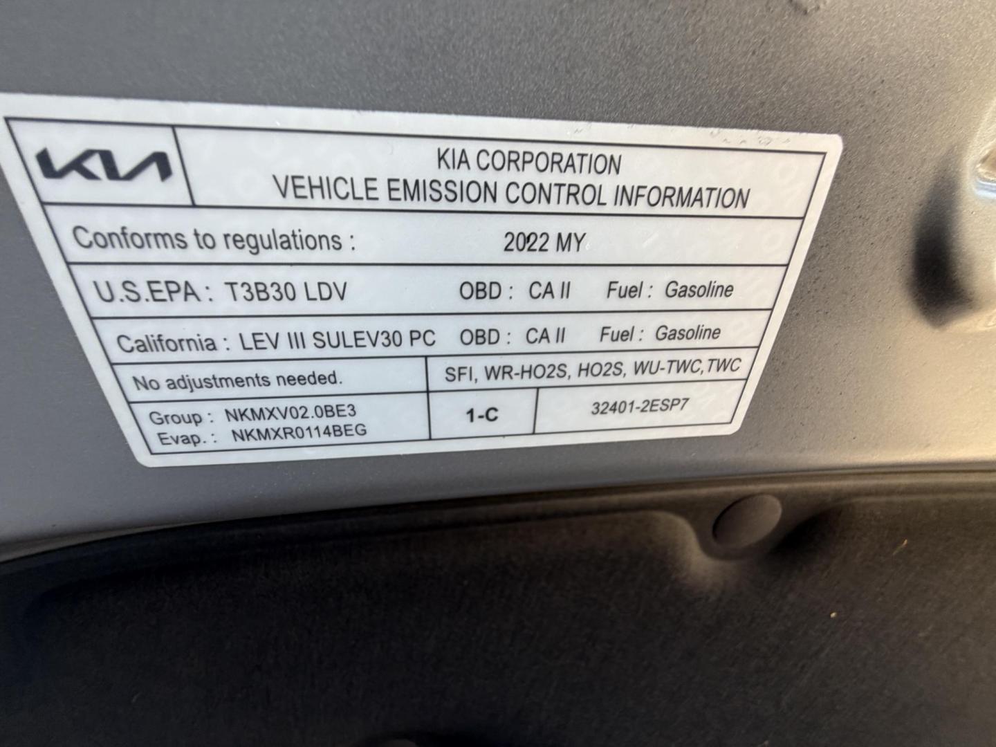 2022 Gray metallic /BLACK Kia Soul LX CVT (KNDJ23AUXN7) with an 2.0L L4 DOHC 16V engine, CVT transmission, located at 30 S. Berkeley Avenue, Pasadena, CA, 91107, (626) 248-7567, 34.145447, -118.109398 - Crown City Motors is a used “Buy Here Pay Here” car dealer in Pasadena CA. “Buy Here Pay Here” financing, means that when you purchase your vehicle from our dealership, that you make the payments to the dealership as well. We do not need the banks approval to get you approved for a used auto- Photo#25