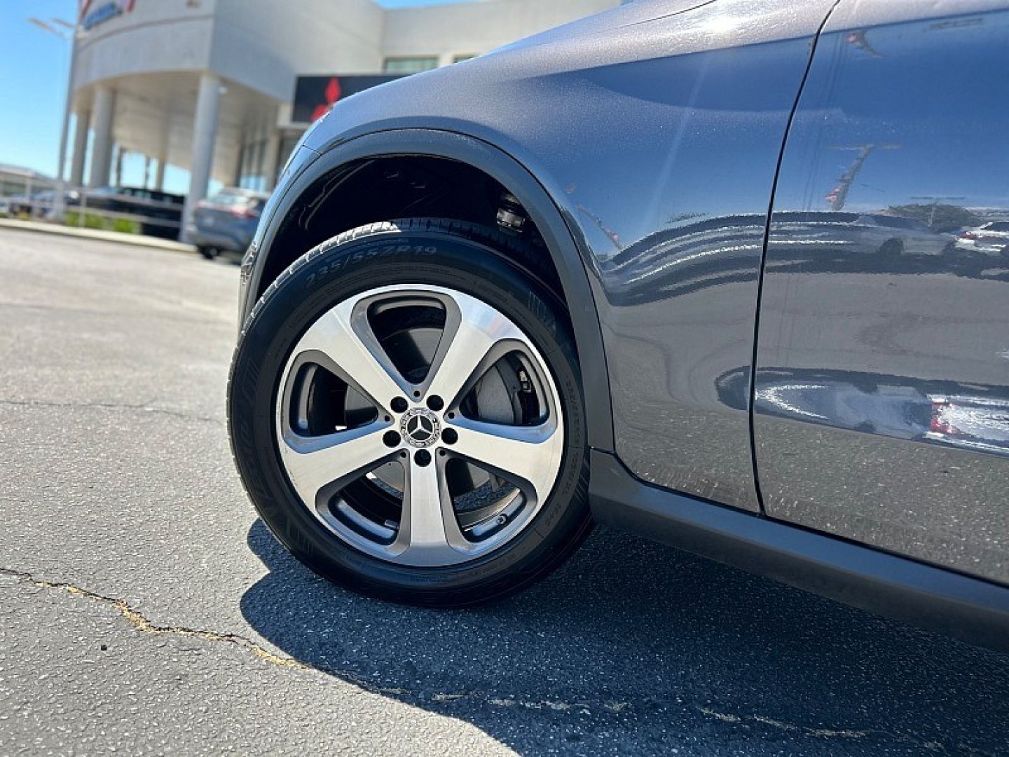 2022 Gray Mercedes-Benz GLC (W1N0G8DB8NV) with an 4-Cyl Turbo 2.0 Liter engine, Automatic 9-Spd 9G-Tronic transmission, located at 412 Auto Vista Drive, Palmdale, 93551, (661) 945-0620, 34.592636, -118.136681- Photo#8
