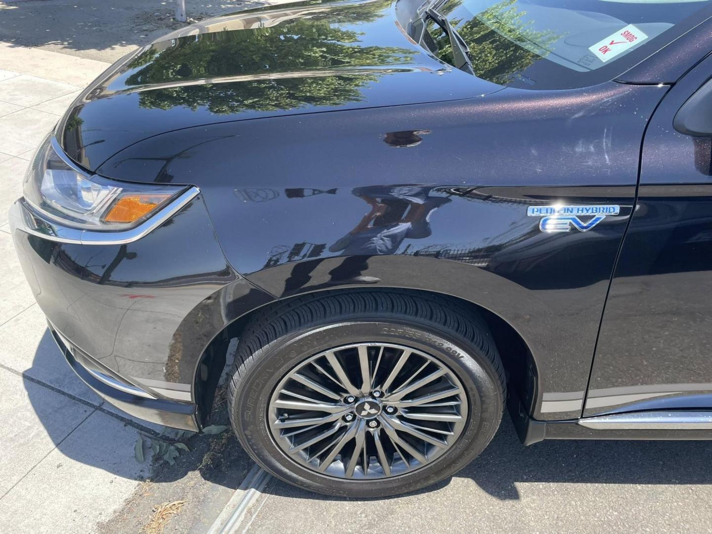 2022 Mitsubishi Outlander PHEV SEL (JA4J2VA72NZ) with an 2.0L L4 DOHC 16V HYBRID engine, 1A transmission, located at 744 E Miner Ave, Stockton, CA, 95202, (209) 944-5770, 37.956863, -121.282082 - PLUS TAXES AND FEES NO CHARGER AVAILABLE - Photo#4