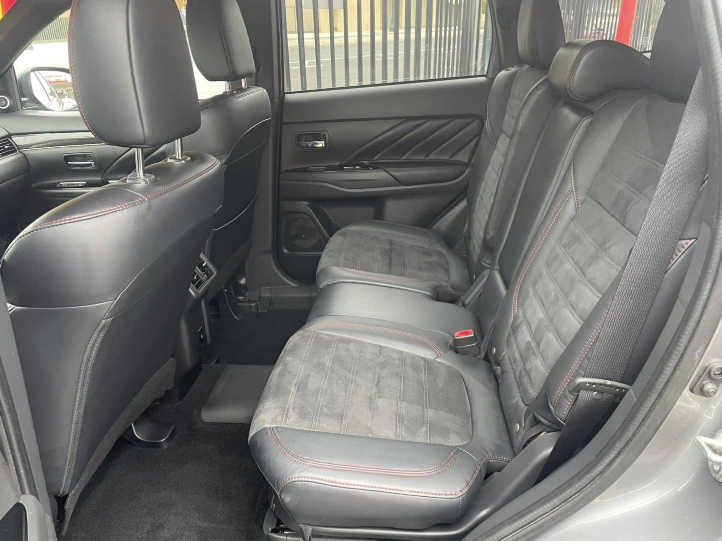 2022 Mitsubishi Outlander PHEV SEL (JA4J2VA77NZ) with an 2.0L L4 DOHC 16V HYBRID engine, 1A transmission, located at 744 E Miner Ave, Stockton, CA, 95202, (209) 944-5770, 37.956863, -121.282082 - PLUS TAXES AND FEES NO CHARGER AVAILABLE - Photo#7