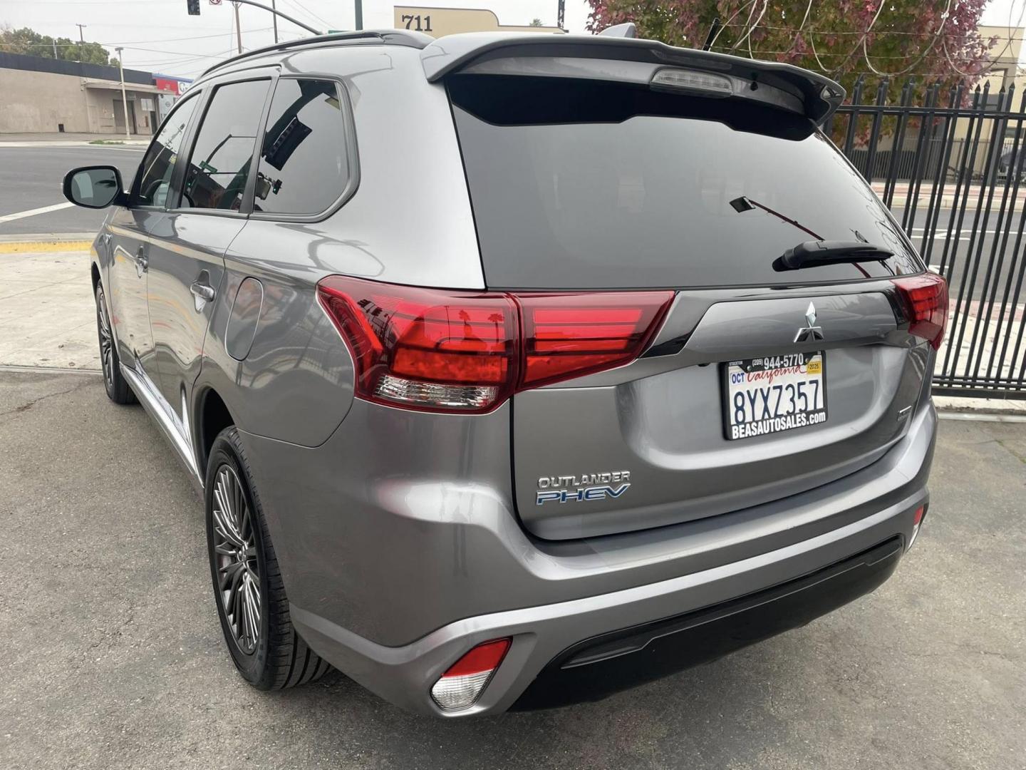 2022 Mitsubishi Outlander PHEV SEL (JA4J2VA77NZ) with an 2.0L L4 DOHC 16V HYBRID engine, 1A transmission, located at 744 E Miner Ave, Stockton, CA, 95202, (209) 944-5770, 37.956863, -121.282082 - PLUS TAXES AND FEES NO CHARGER AVAILABLE - Photo#8