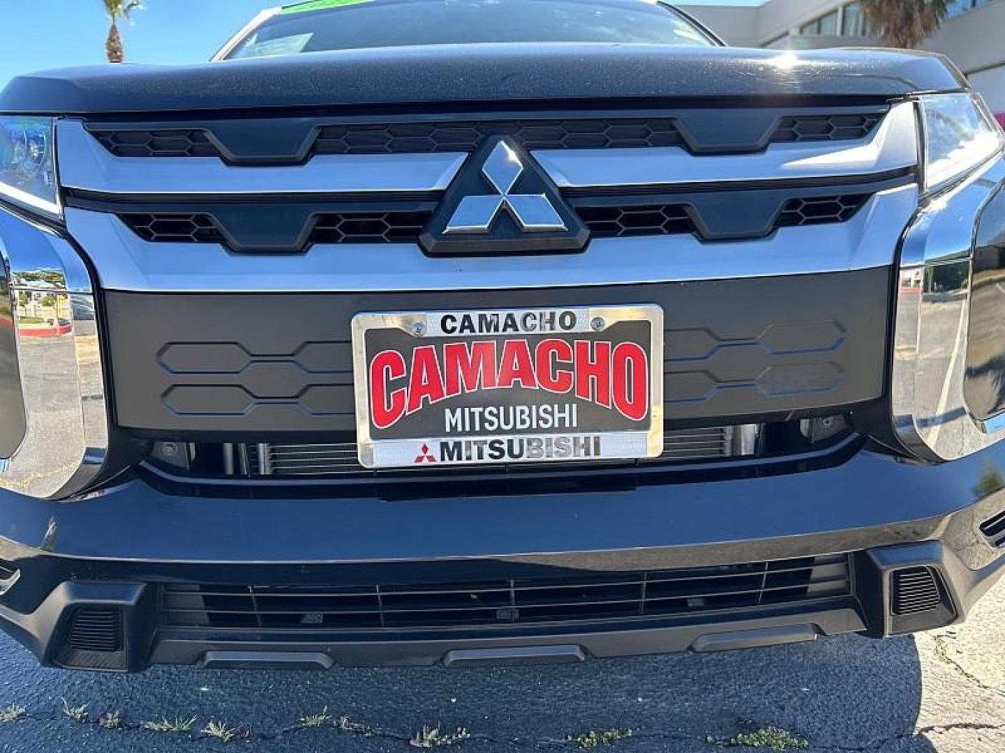 2022 Mitsubishi Outlander Sport (JA4APVAU4NU) with an 4-Cyl 2.0 Liter engine, Automatic CVT transmission, located at 412 Auto Vista Drive, Palmdale, 93551, (661) 945-0620, 34.592636, -118.136681 - Photo#4