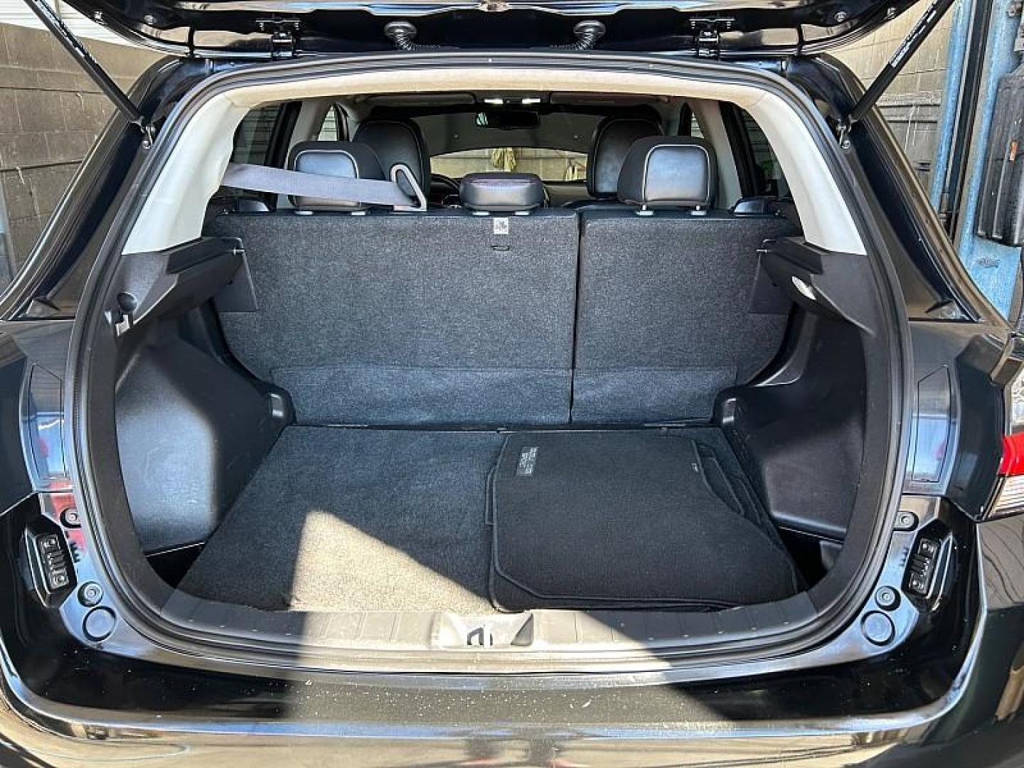 2022 Mitsubishi Outlander Sport (JA4APVAU4NU) with an 4-Cyl 2.0 Liter engine, Automatic CVT transmission, located at 412 Auto Vista Drive, Palmdale, 93551, (661) 945-0620, 34.592636, -118.136681 - Photo#25