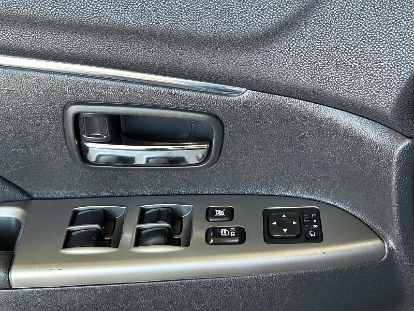 2022 Mitsubishi Outlander Sport (JA4APVAU4NU) with an 4-Cyl 2.0 Liter engine, Automatic CVT transmission, located at 412 Auto Vista Drive, Palmdale, 93551, (661) 945-0620, 34.592636, -118.136681 - Photo#26