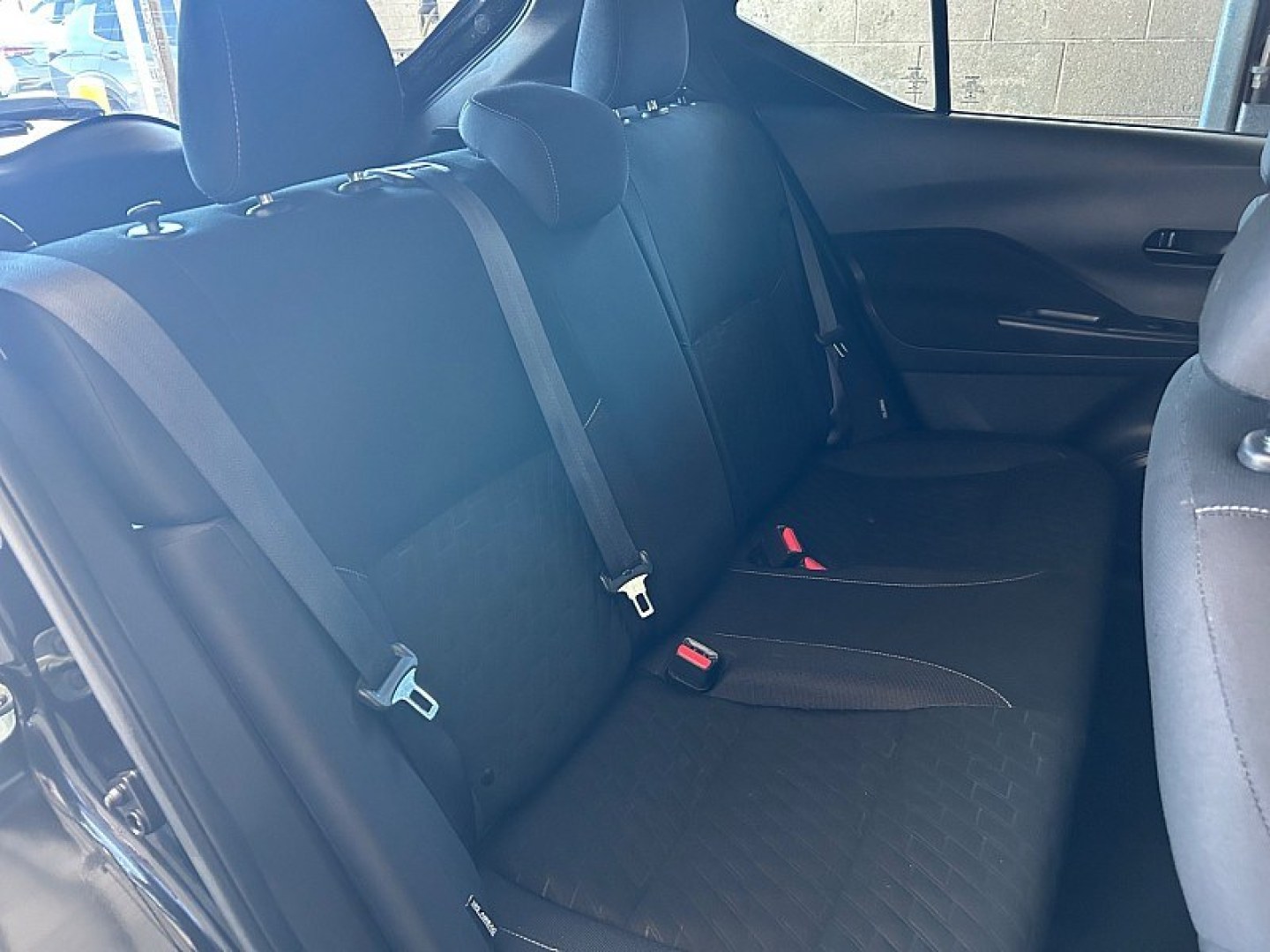 2022 Black Nissan Kicks (3N1CP5BV9NL) with an 4-Cyl 1.6 Liter engine, Automatic CVT w/Xtronic transmission, located at 412 Auto Vista Drive, Palmdale, 93551, (661) 945-0620, 34.592636, -118.136681- Photo#26