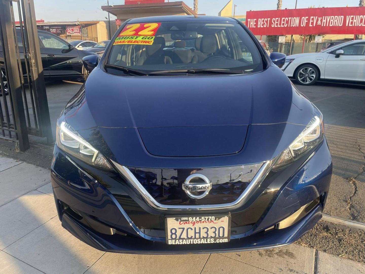 2022 Nissan LEAF SV (1N4BZ1CV7NC) with an ELECTRIC engine, CVT transmission, located at 744 E Miner Ave, Stockton, CA, 95202, (209) 944-5770, 37.956863, -121.282082 - PLUS TAXES AND FEES NO CHARGER AVAILABLE - Photo#2