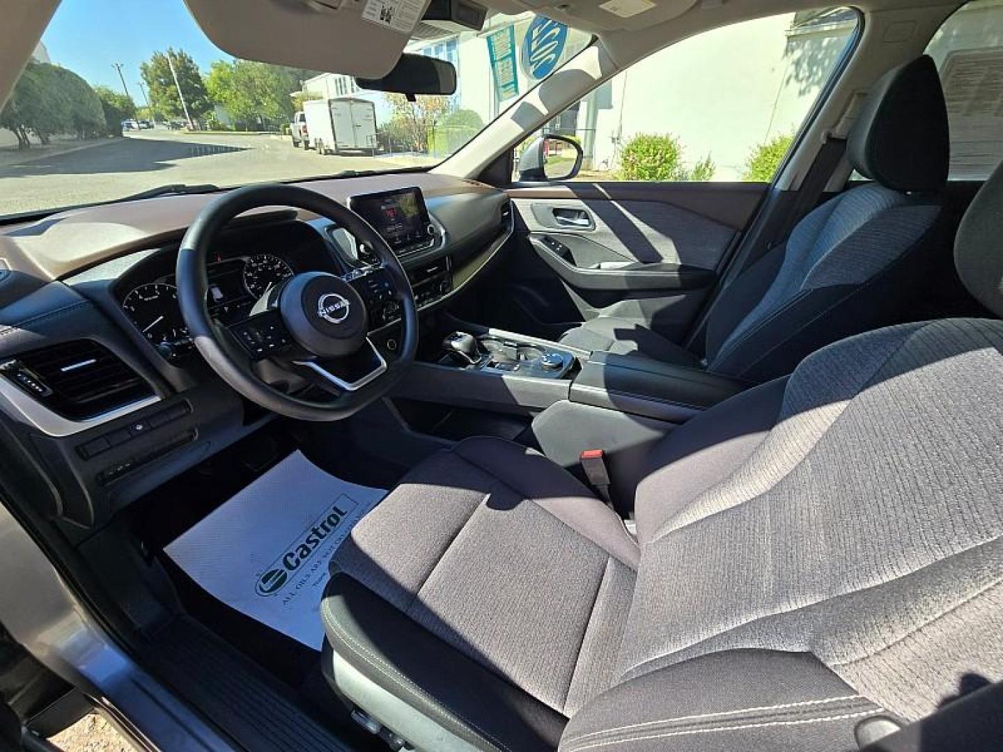 2022 GRAY Nissan Rogue (5N1BT3BBXNC) with an 3-Cyl Turbo 1.5 Liter engine, Automatic CVT w/Xtronic transmission, located at 246 E Walker St., Orland, 95963, (530) 865-5800, 39.747589, -122.178398 - Photo#13