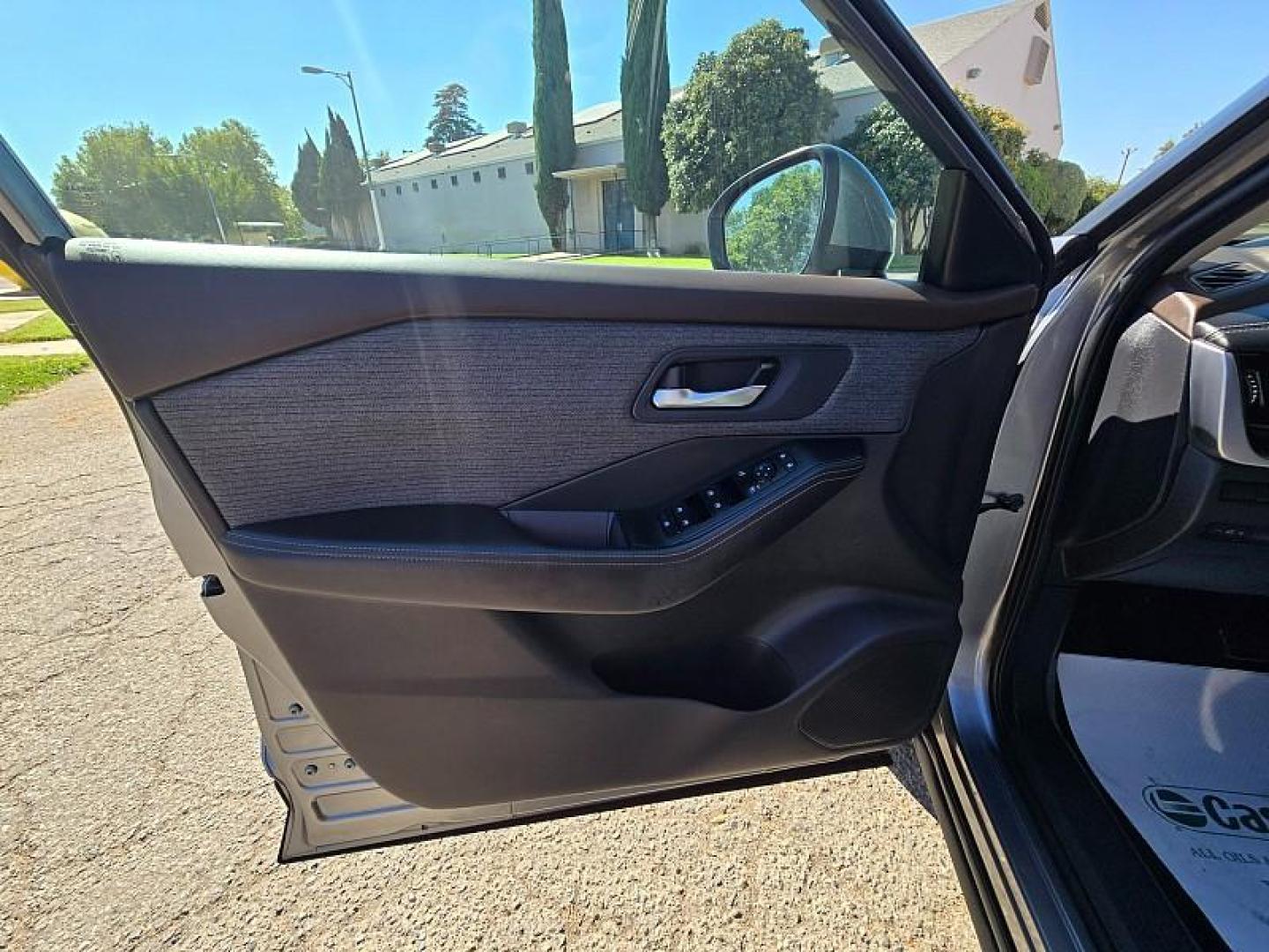 2022 GRAY Nissan Rogue (5N1BT3BBXNC) with an 3-Cyl Turbo 1.5 Liter engine, Automatic CVT w/Xtronic transmission, located at 246 E Walker St., Orland, 95963, (530) 865-5800, 39.747589, -122.178398 - Photo#14