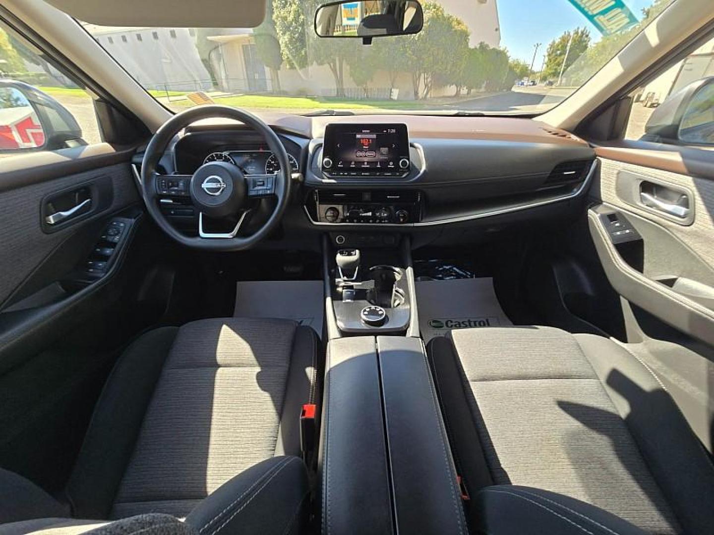 2022 GRAY Nissan Rogue (5N1BT3BBXNC) with an 3-Cyl Turbo 1.5 Liter engine, Automatic CVT w/Xtronic transmission, located at 246 E Walker St., Orland, 95963, (530) 865-5800, 39.747589, -122.178398 - Photo#21