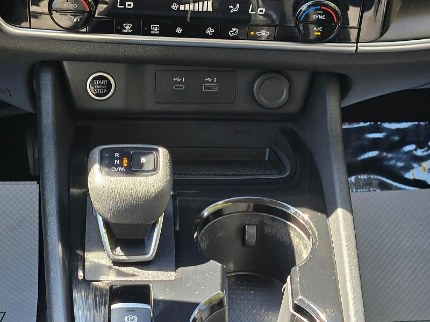 2022 GRAY Nissan Rogue (5N1BT3BBXNC) with an 3-Cyl Turbo 1.5 Liter engine, Automatic CVT w/Xtronic transmission, located at 246 E Walker St., Orland, 95963, (530) 865-5800, 39.747589, -122.178398 - Photo#28