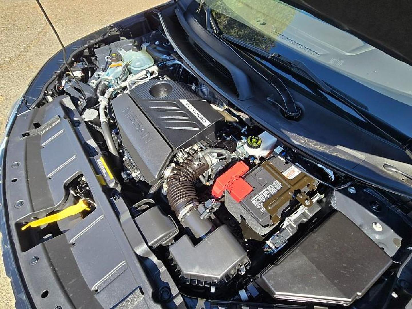 2022 GRAY Nissan Rogue (5N1BT3BBXNC) with an 3-Cyl Turbo 1.5 Liter engine, Automatic CVT w/Xtronic transmission, located at 246 E Walker St., Orland, 95963, (530) 865-5800, 39.747589, -122.178398 - Photo#33