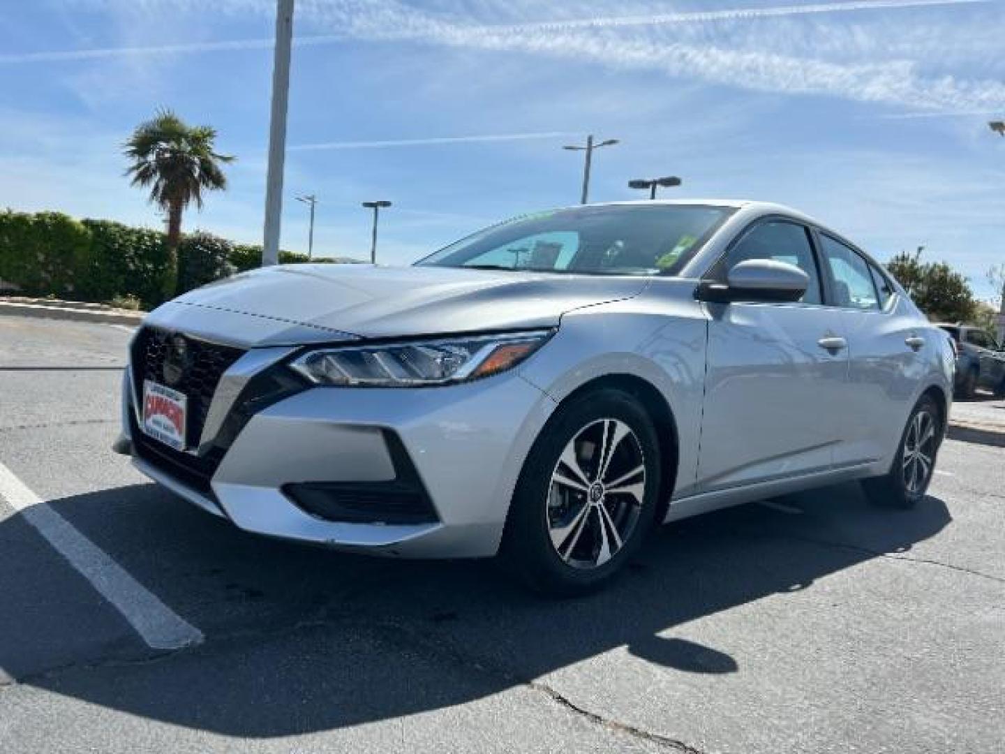 2022 SILVER Nissan Sentra (3N1AB8CV5NY) with an 4-Cyl 2.0 Liter engine, Automatic CVT w/Xtronic transmission, located at 412 Auto Vista Drive, Palmdale, 93551, (661) 945-0620, 34.592636, -118.136681 - Photo#6