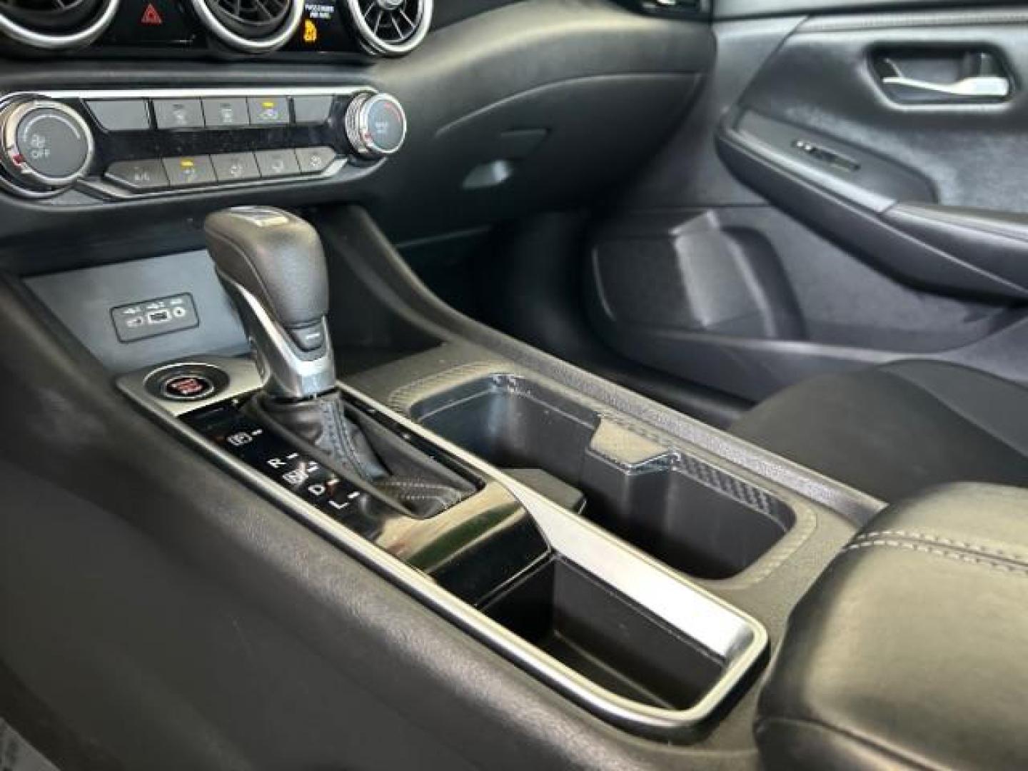 2022 SILVER Nissan Sentra (3N1AB8CV5NY) with an 4-Cyl 2.0 Liter engine, Automatic CVT w/Xtronic transmission, located at 412 Auto Vista Drive, Palmdale, 93551, (661) 945-0620, 34.592636, -118.136681 - Photo#20