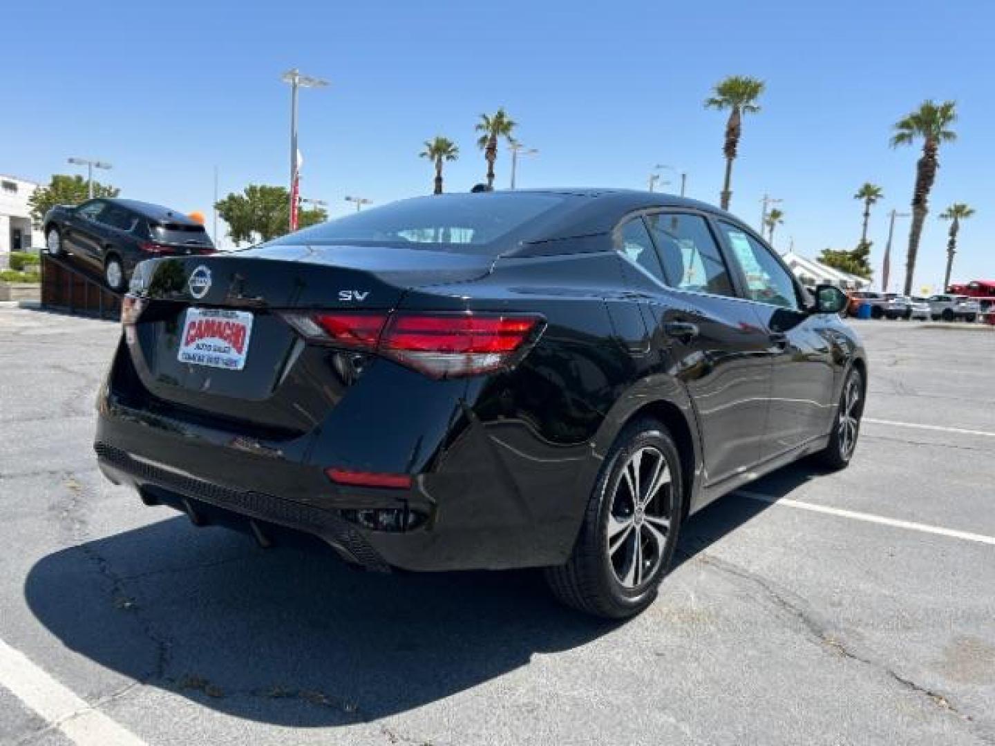 2022 BLACK Nissan Sentra (3N1AB8CV9NY) with an 4-Cyl 2.0 Liter engine, Automatic CVT w/Xtronic transmission, located at 412 Auto Vista Drive, Palmdale, 93551, (661) 945-0620, 34.592636, -118.136681 - Photo#8