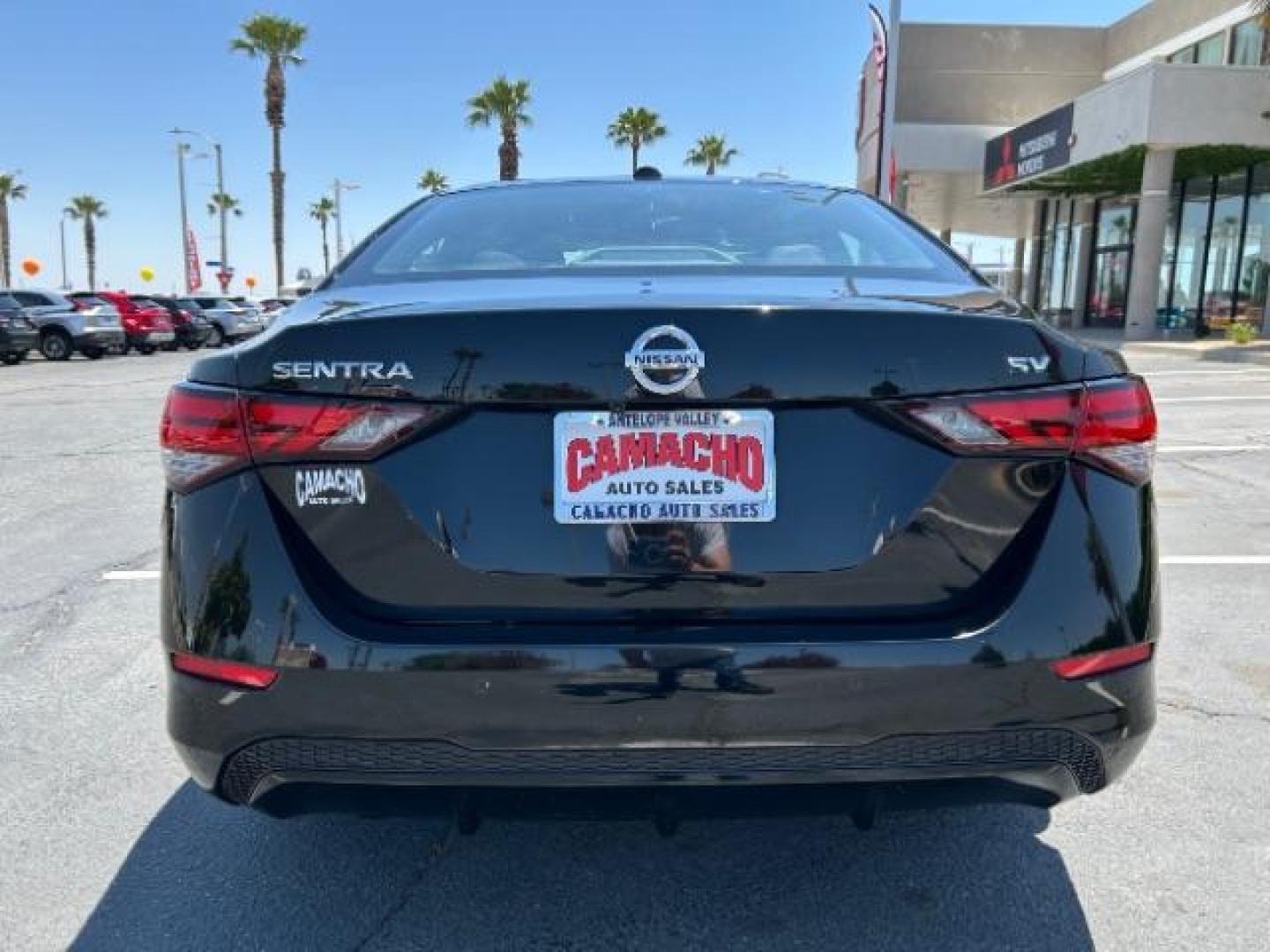 2022 BLACK Nissan Sentra (3N1AB8CV9NY) with an 4-Cyl 2.0 Liter engine, Automatic CVT w/Xtronic transmission, located at 412 Auto Vista Drive, Palmdale, 93551, (661) 945-0620, 34.592636, -118.136681 - Photo#9